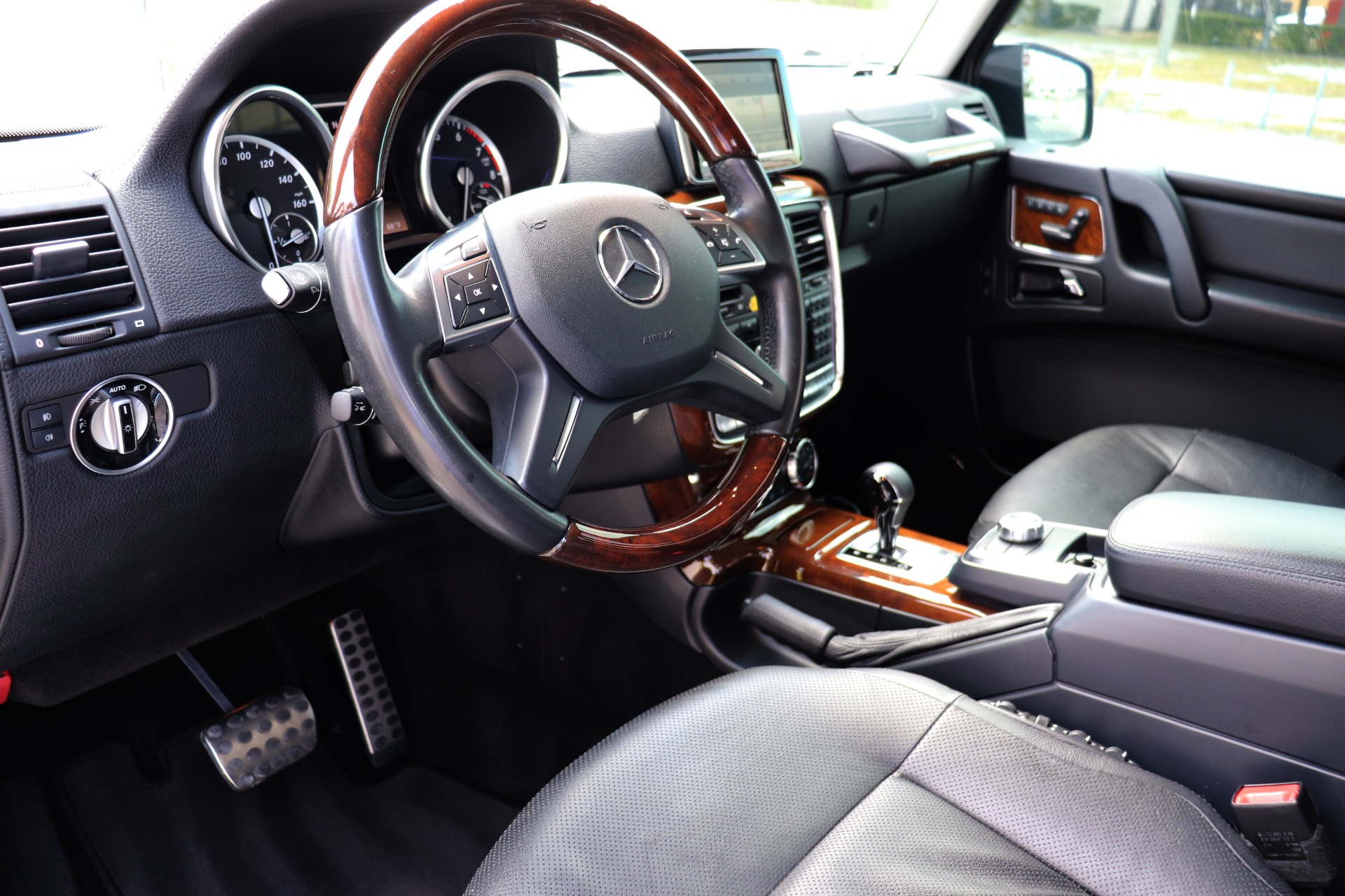 Used-2014-Mercedes-Benz-G-Class-G-550