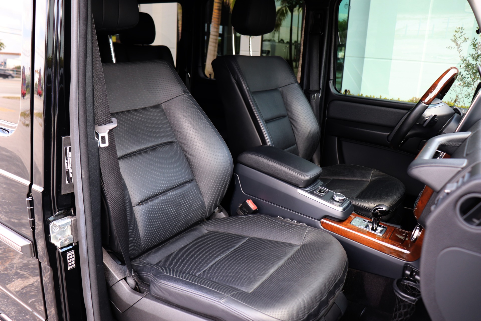 Used-2014-Mercedes-Benz-G-Class-G-550