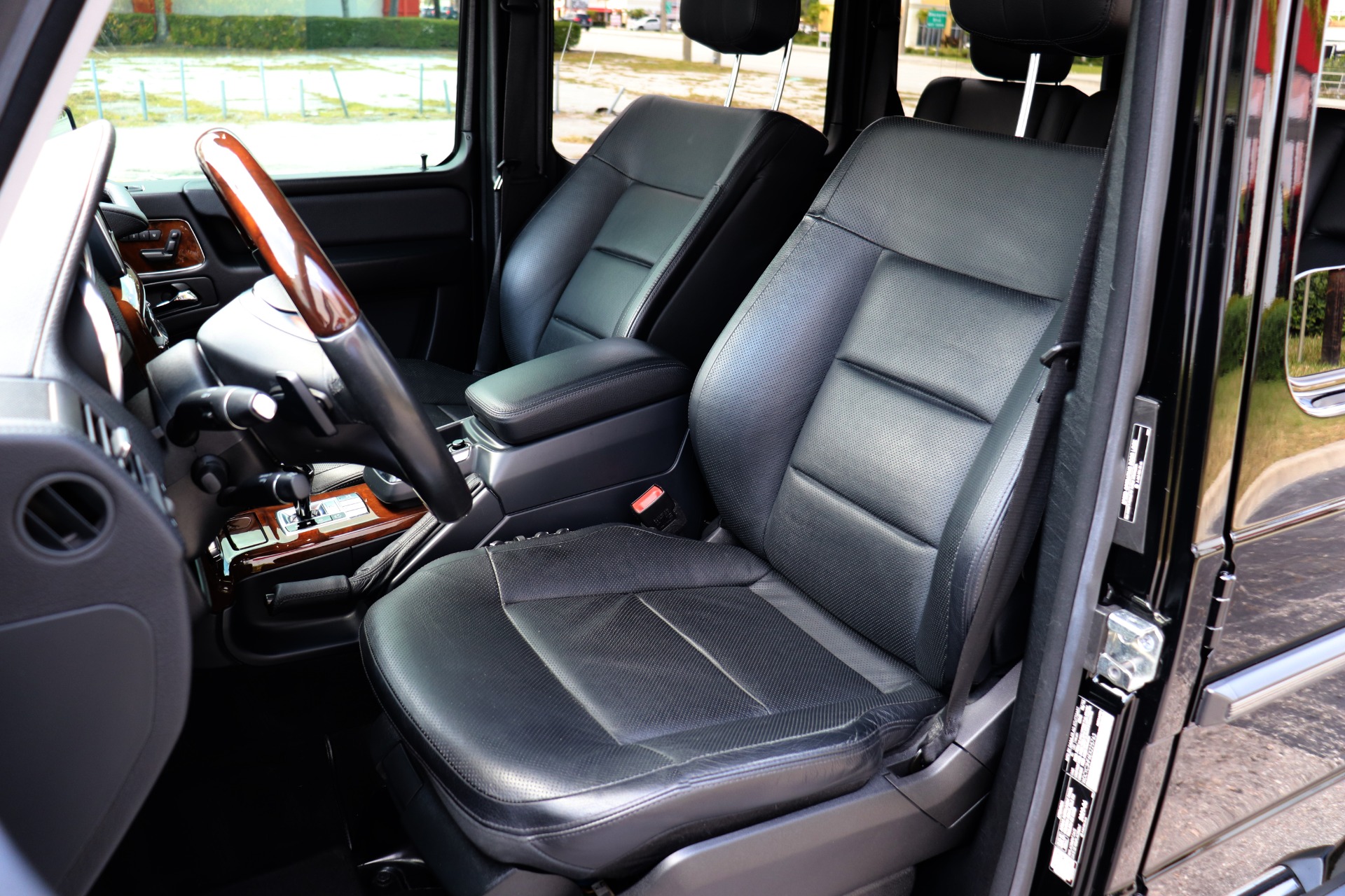 Used-2014-Mercedes-Benz-G-Class-G-550