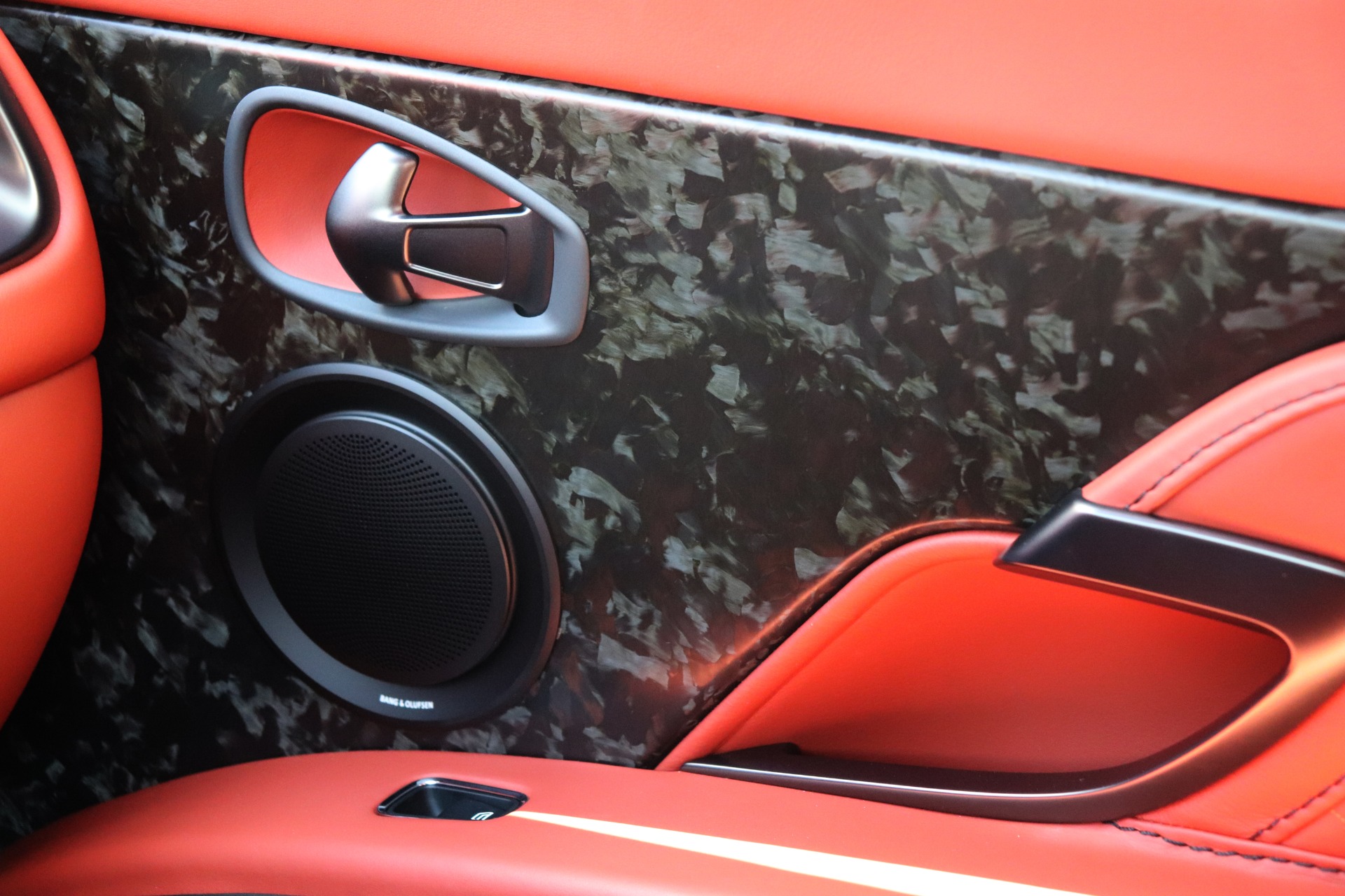 Used-2019-Aston-Martin-DBS-Superleggera