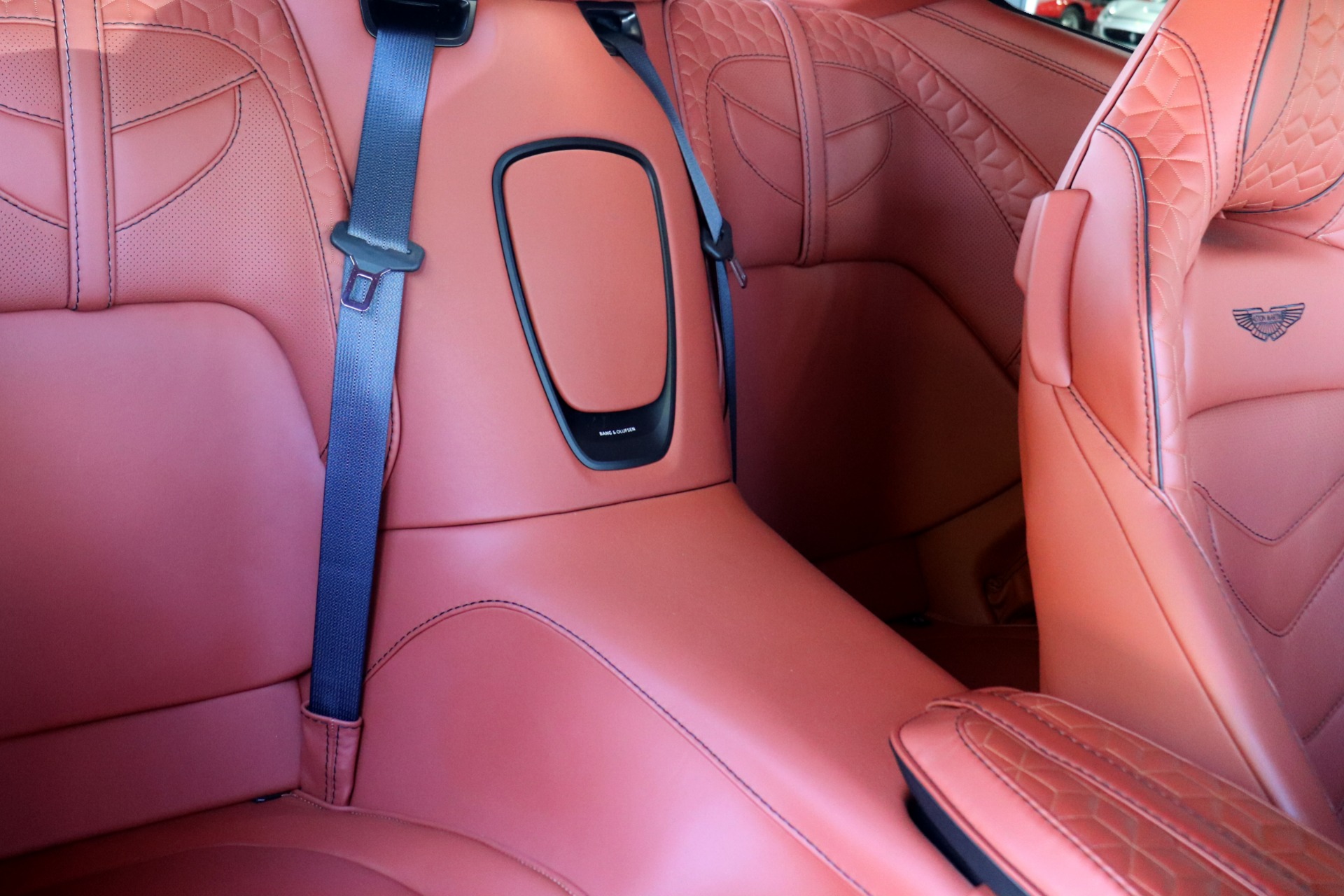 Used-2019-Aston-Martin-DBS-Superleggera
