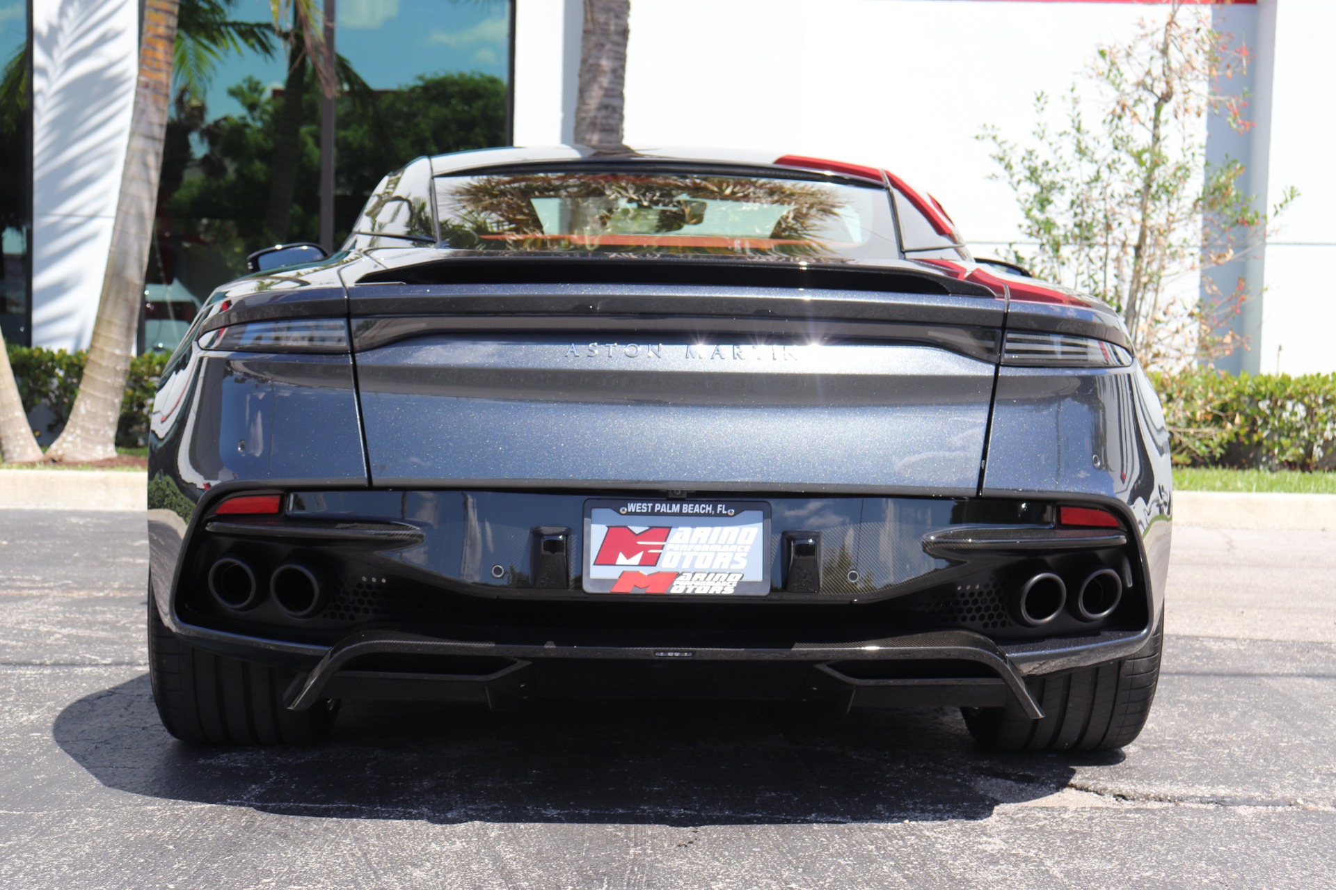 Used-2019-Aston-Martin-DBS-Superleggera