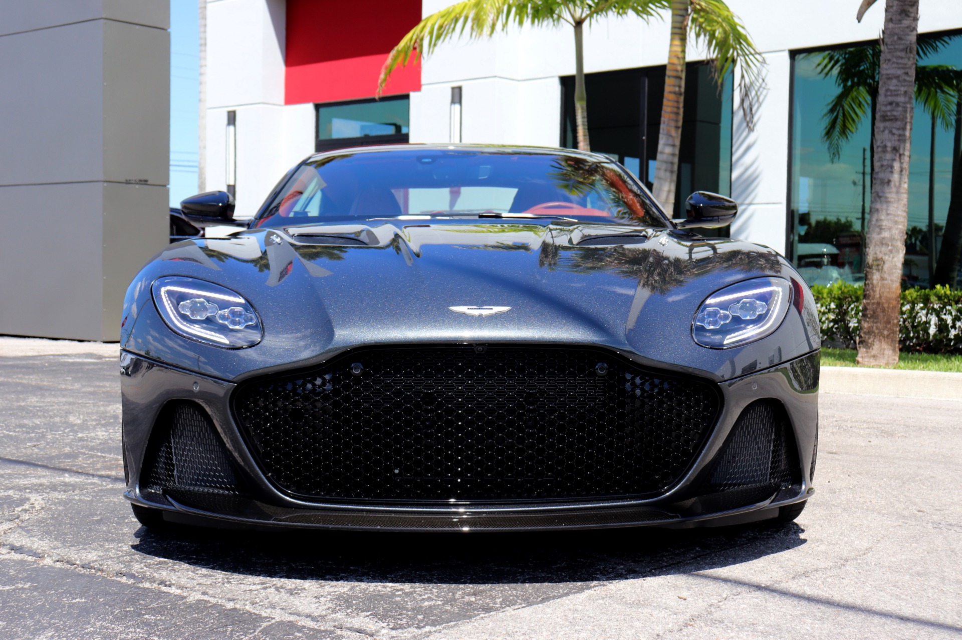 Used-2019-Aston-Martin-DBS-Superleggera