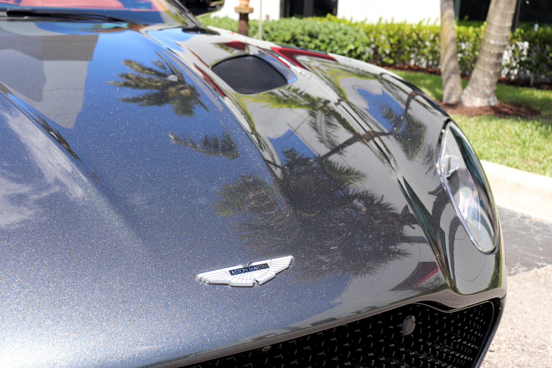 Used-2019-Aston-Martin-DBS-Superleggera