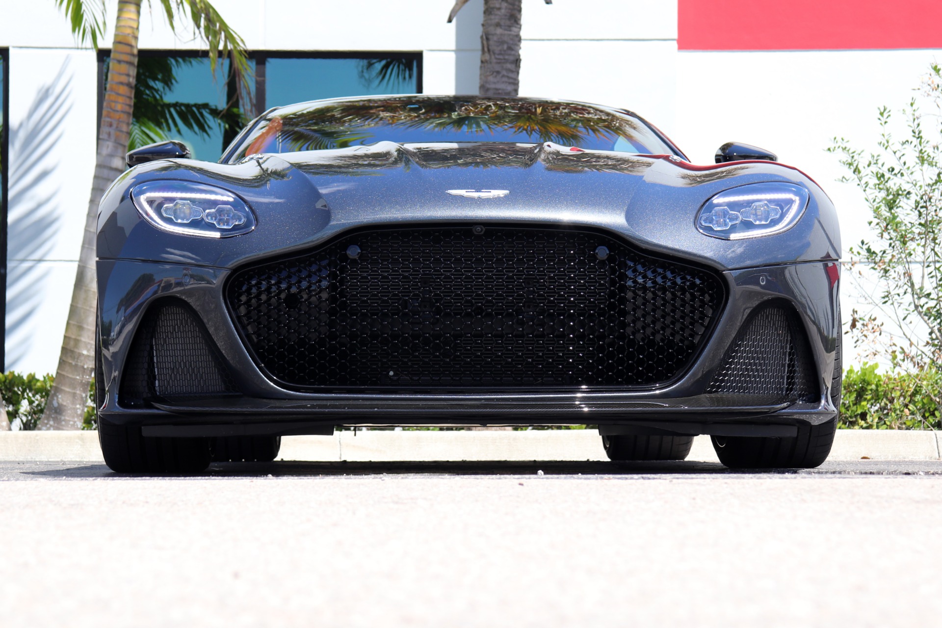 Used-2019-Aston-Martin-DBS-Superleggera