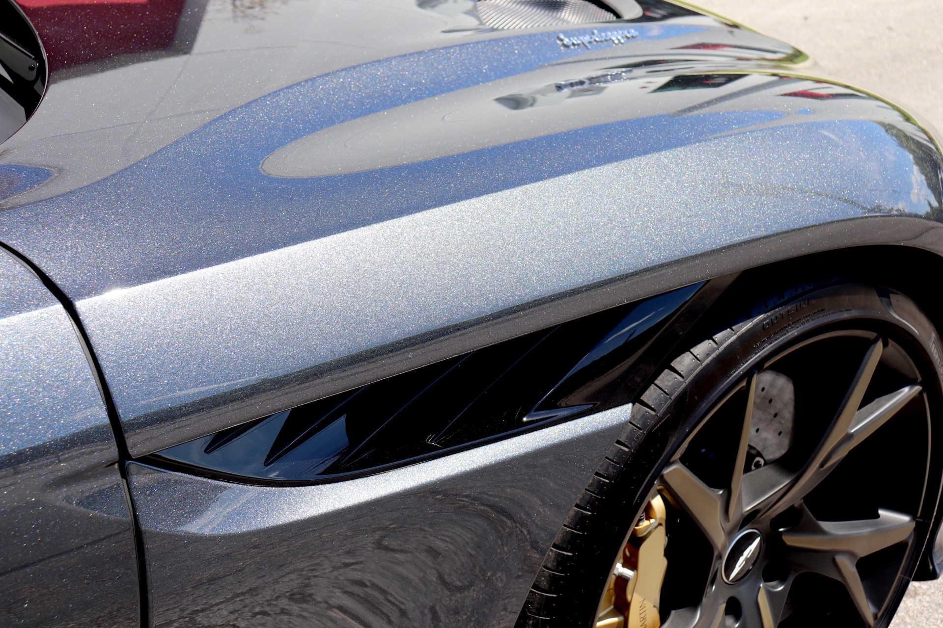 Used-2019-Aston-Martin-DBS-Superleggera