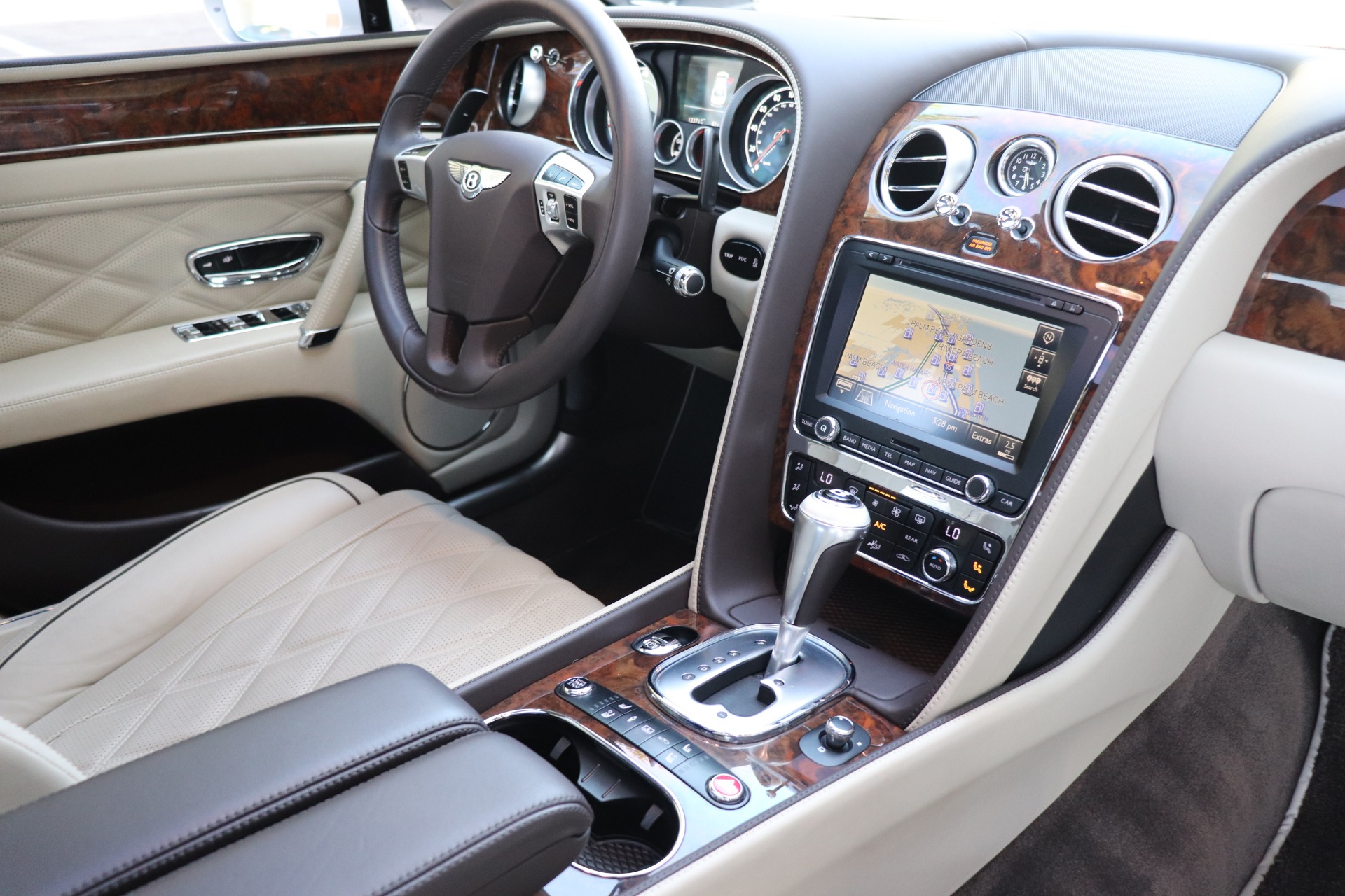 Used-2014-Bentley-Flying-Spur