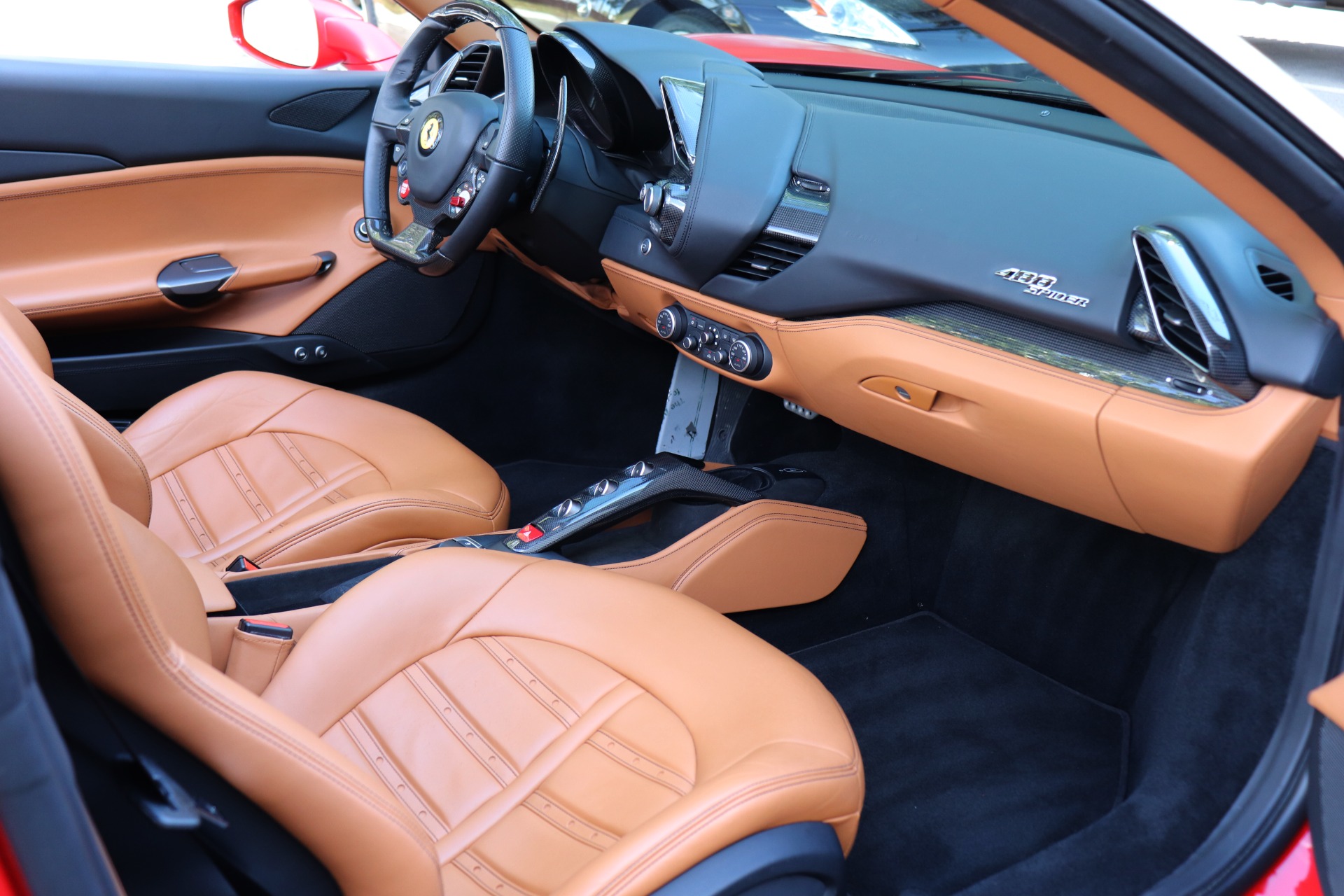 Used-2018-Ferrari-488-Spider