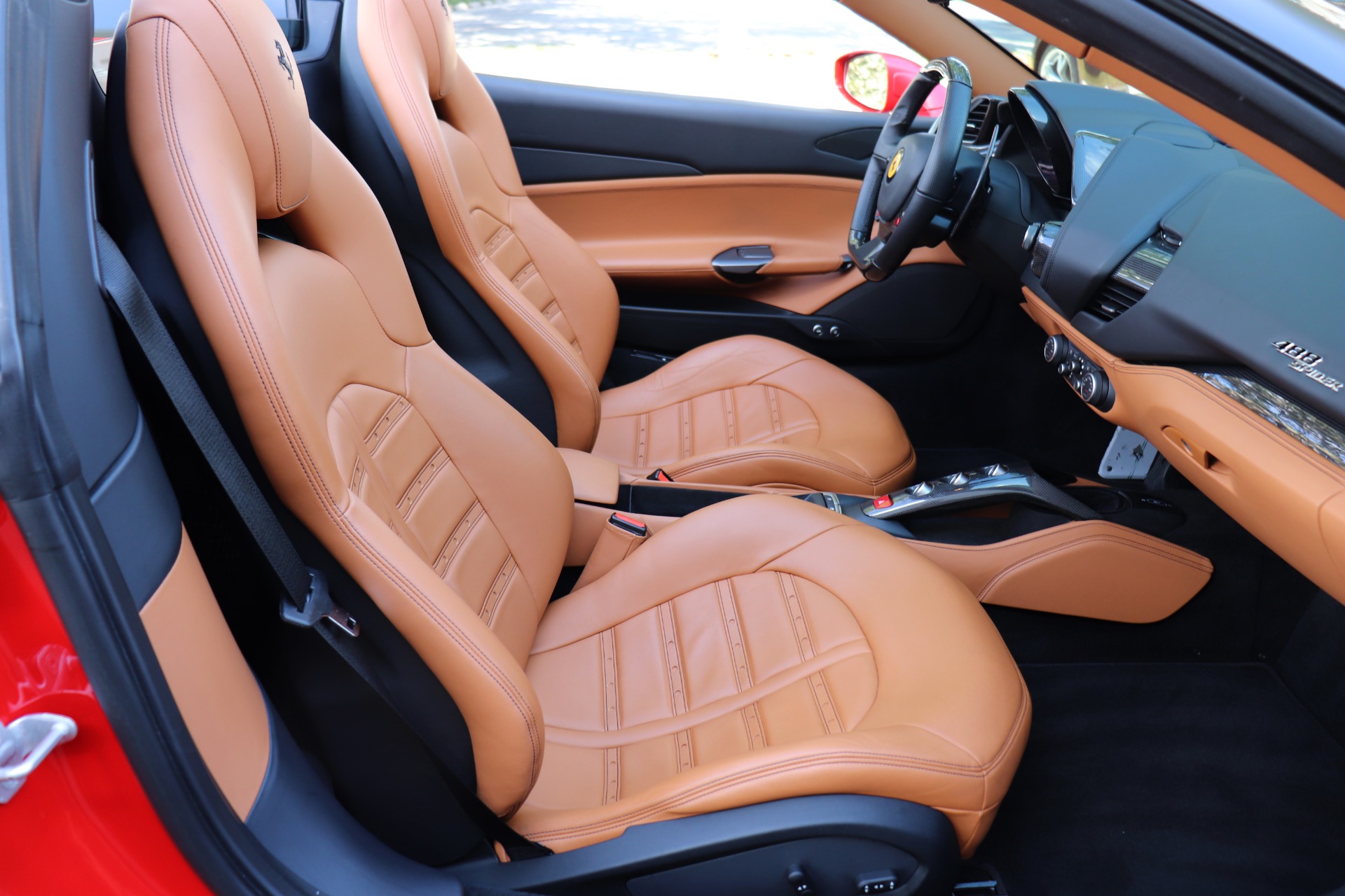 Used-2018-Ferrari-488-Spider