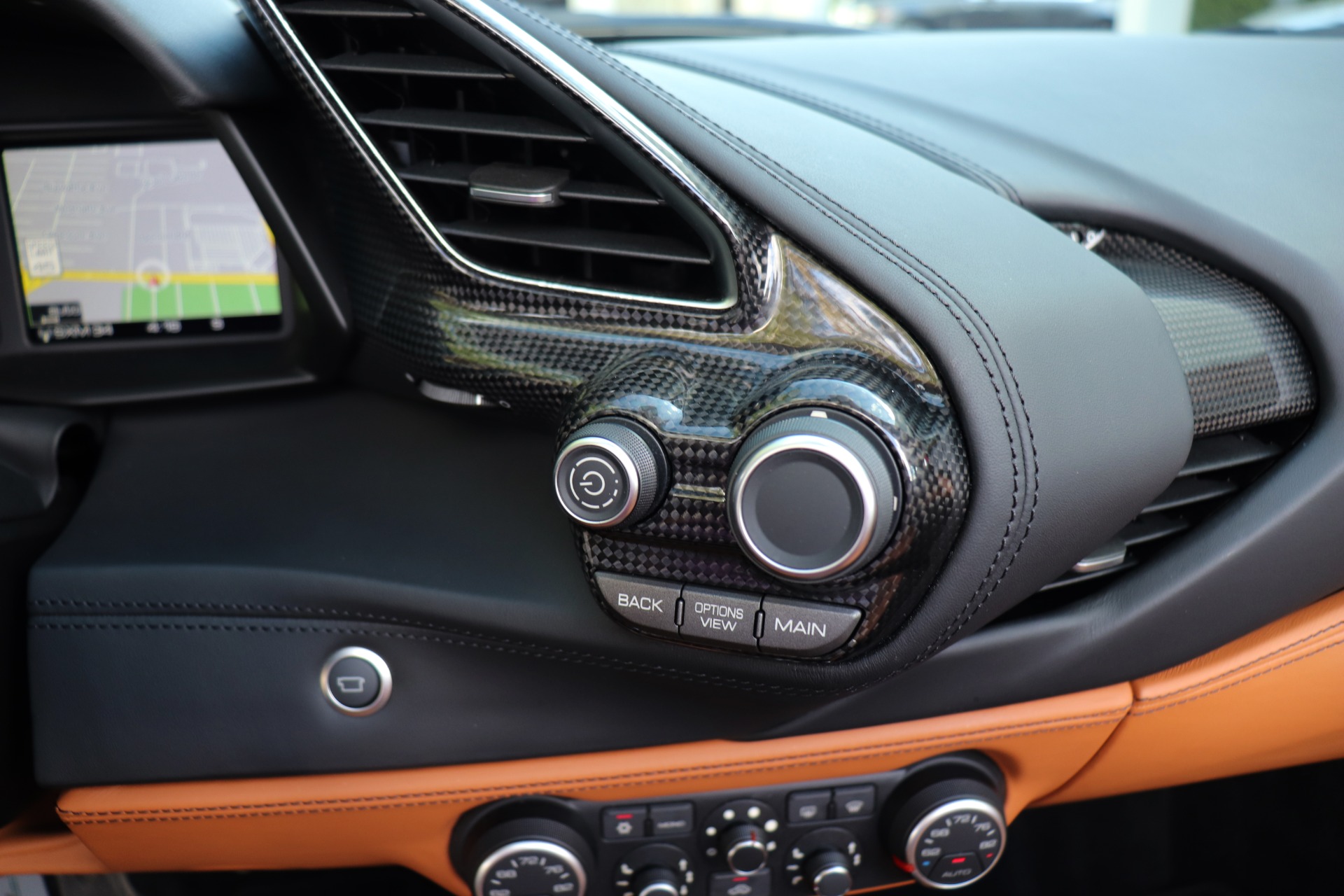 Used-2018-Ferrari-488-Spider