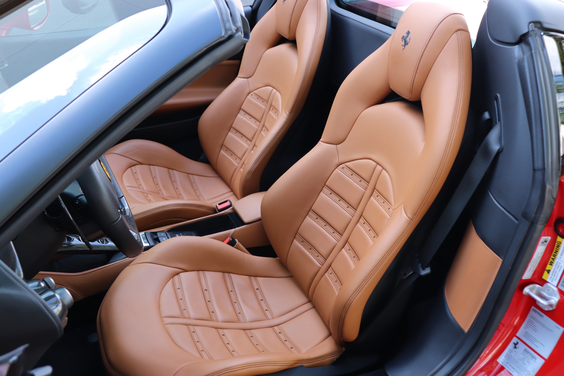 Used-2018-Ferrari-488-Spider