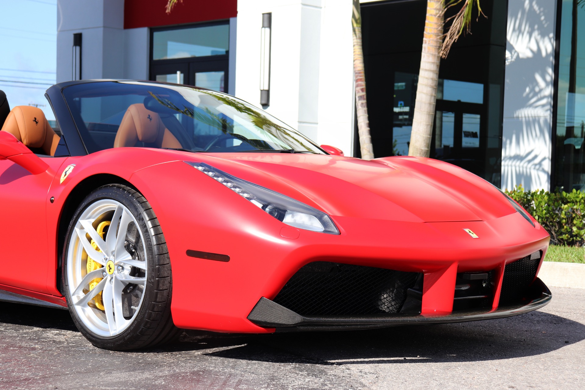 Used-2018-Ferrari-488-Spider