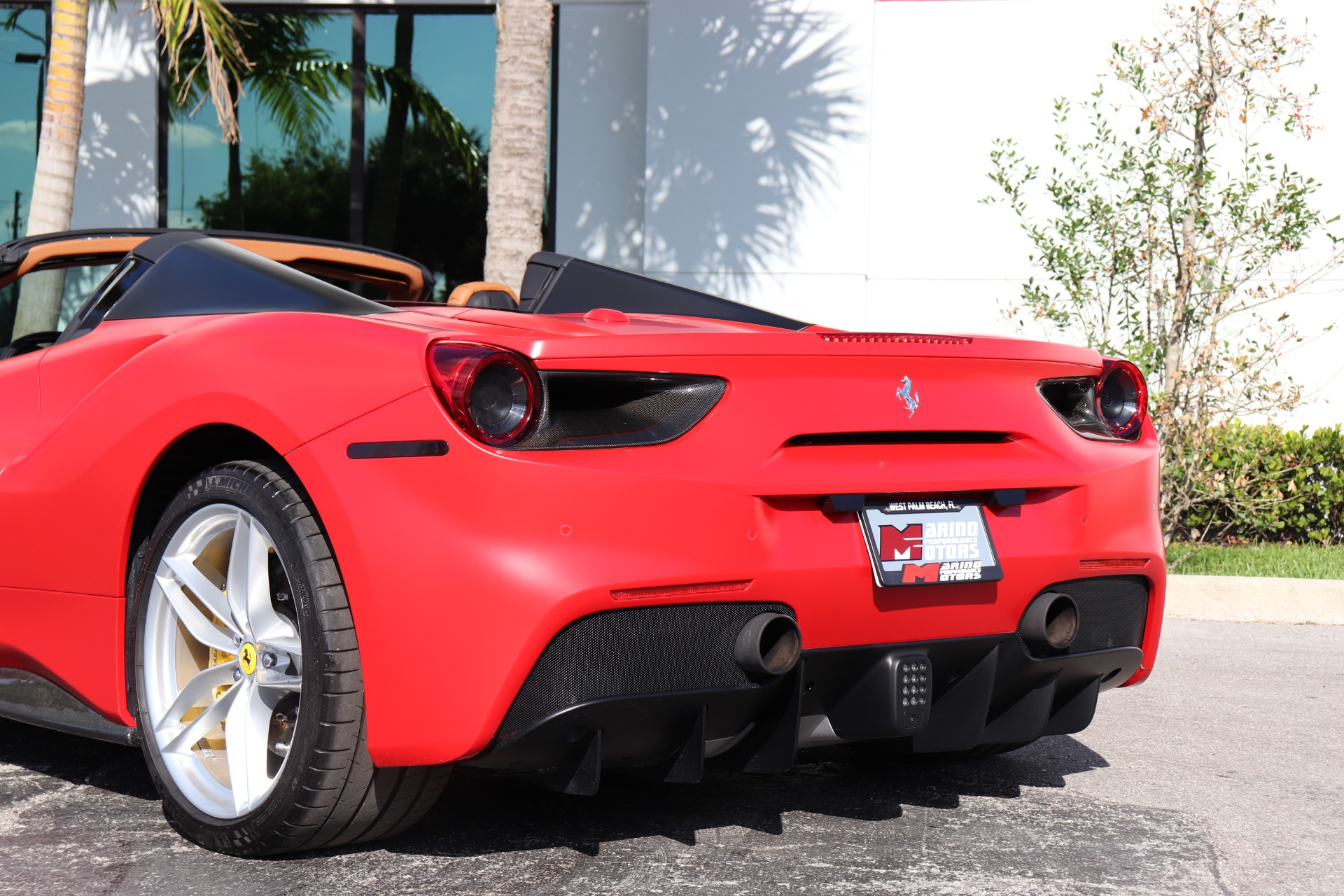 Used-2018-Ferrari-488-Spider