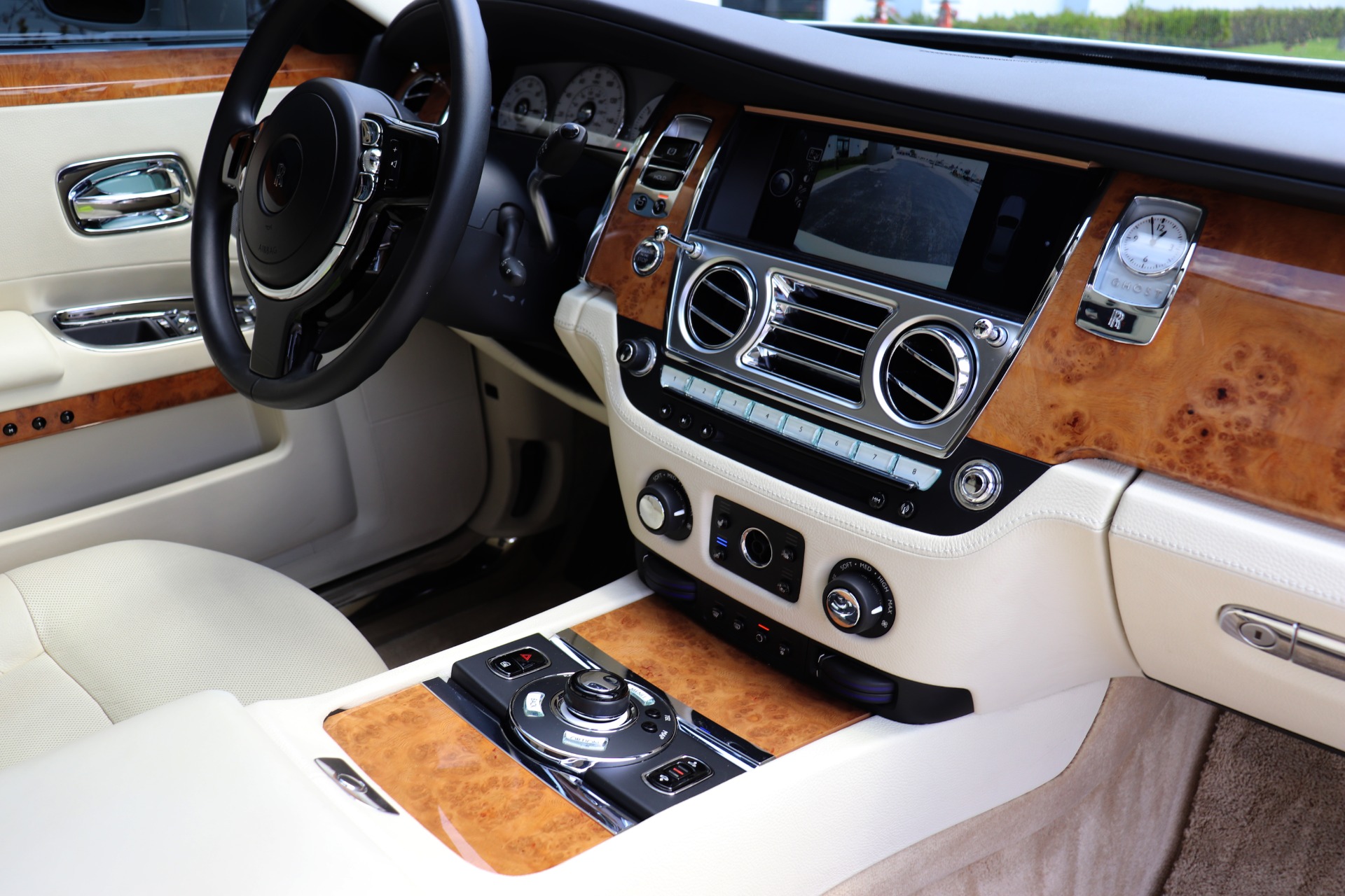 Used-2011-Rolls-Royce-Ghost