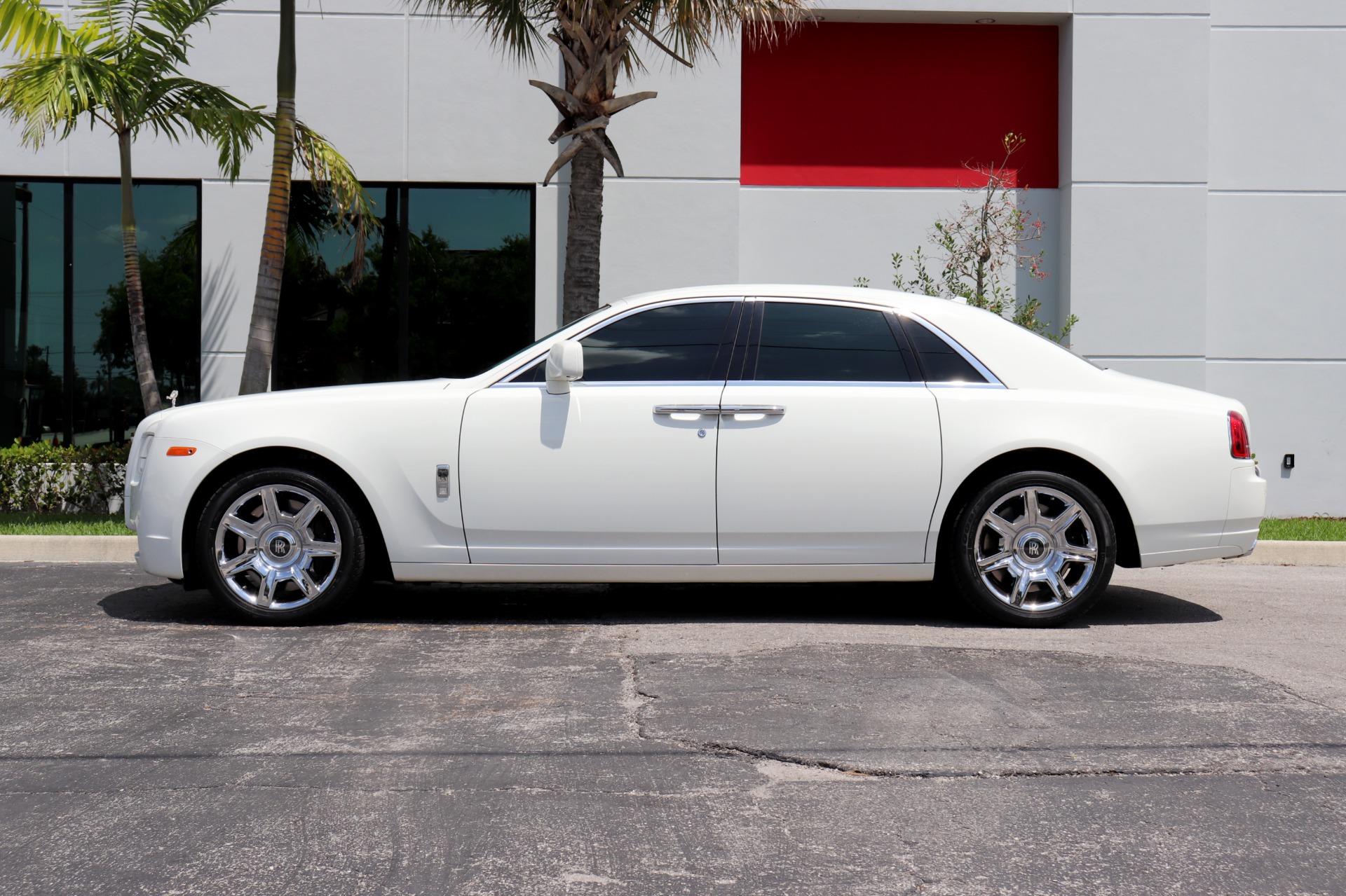 Used-2011-Rolls-Royce-Ghost