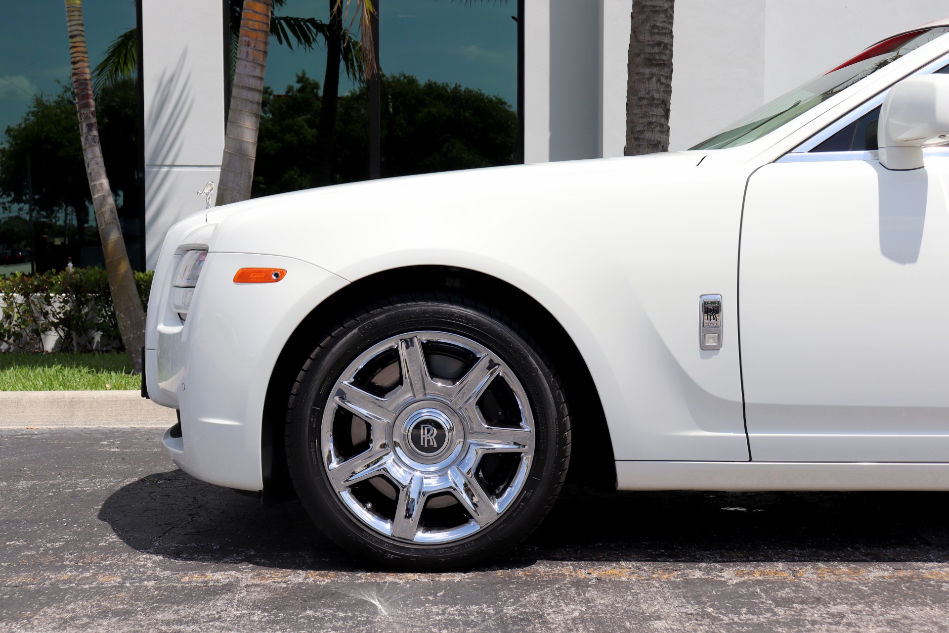 Used-2011-Rolls-Royce-Ghost