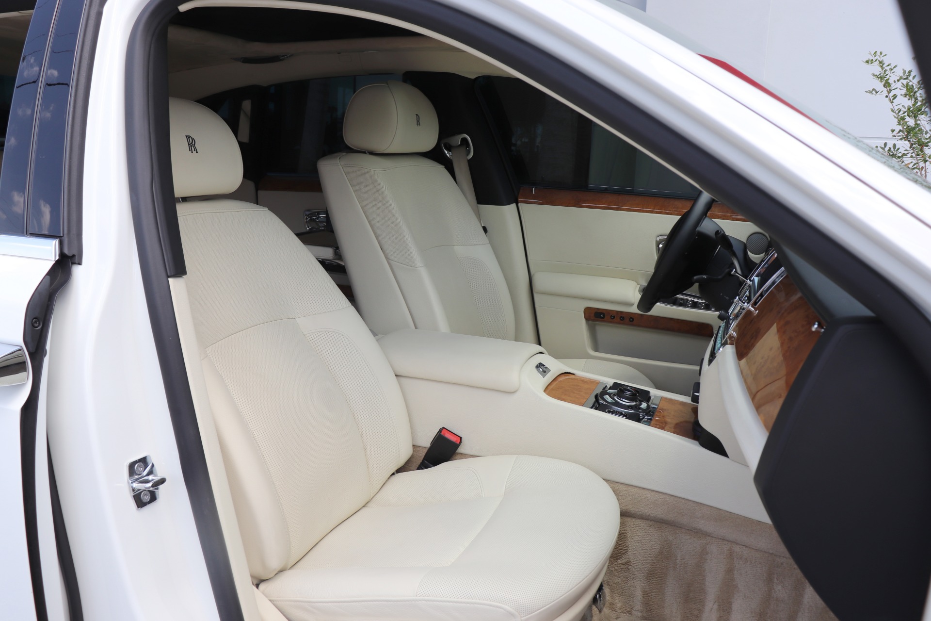 Used-2011-Rolls-Royce-Ghost