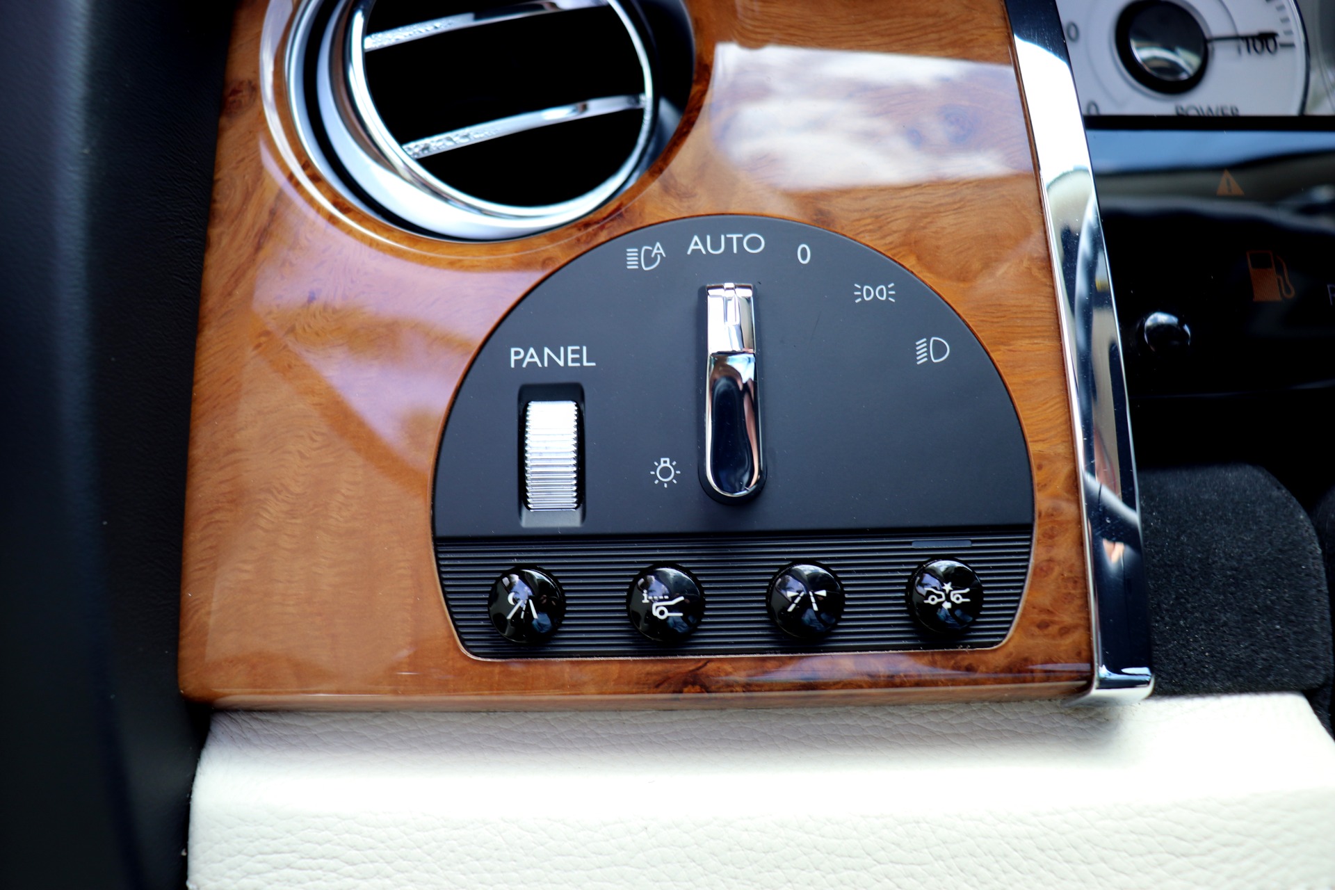 Used-2011-Rolls-Royce-Ghost
