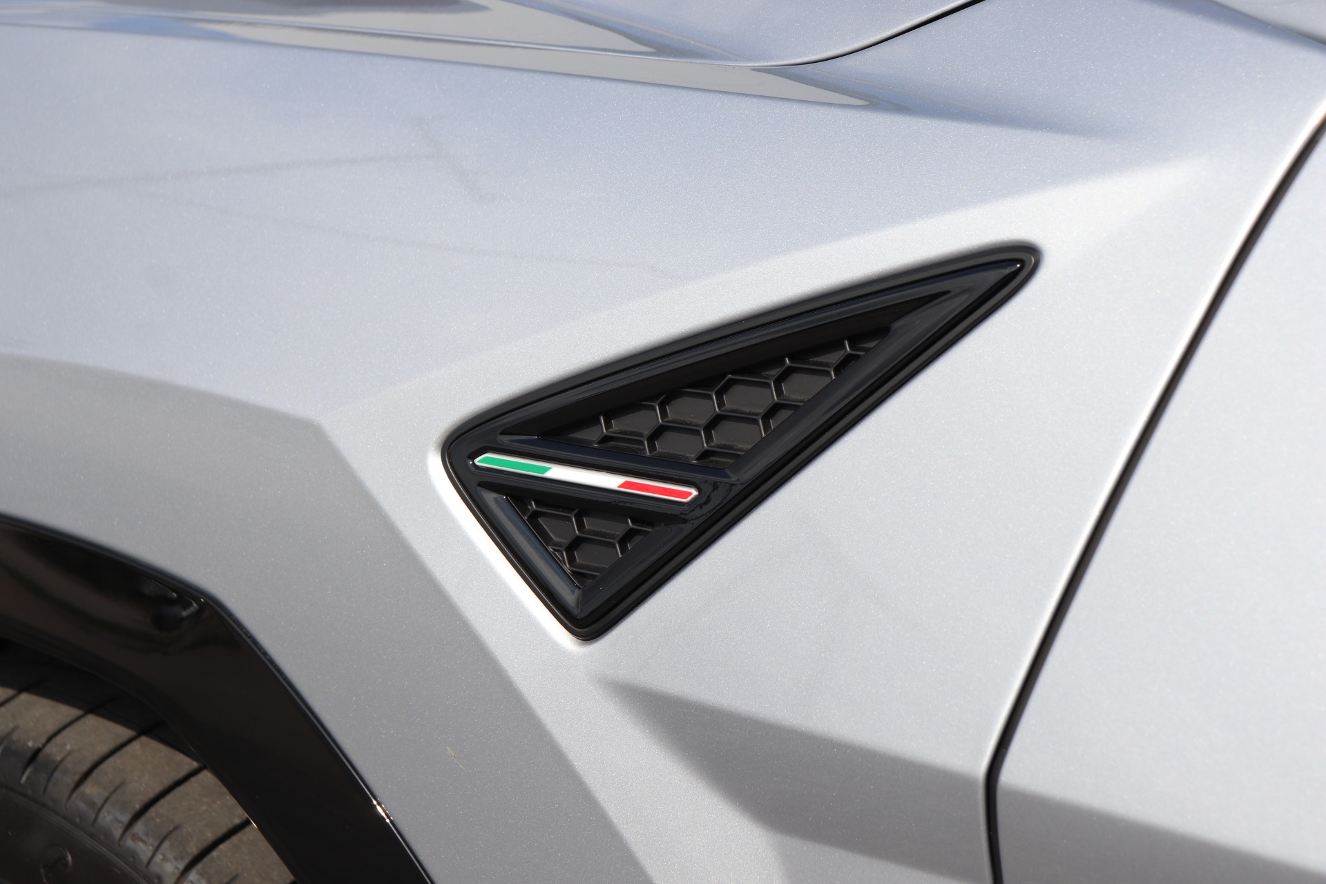 Used-2020-Lamborghini-Urus