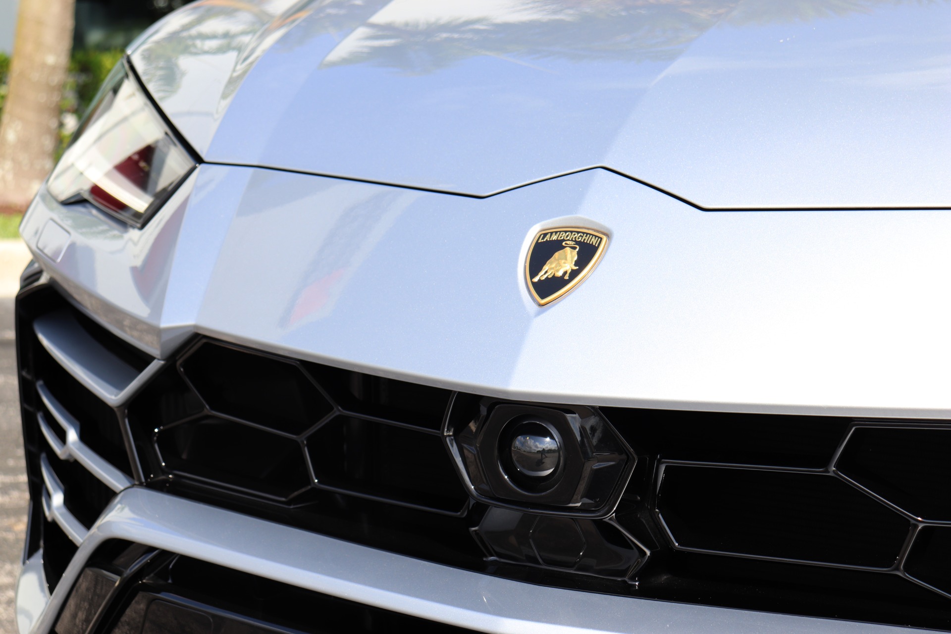 Used-2020-Lamborghini-Urus