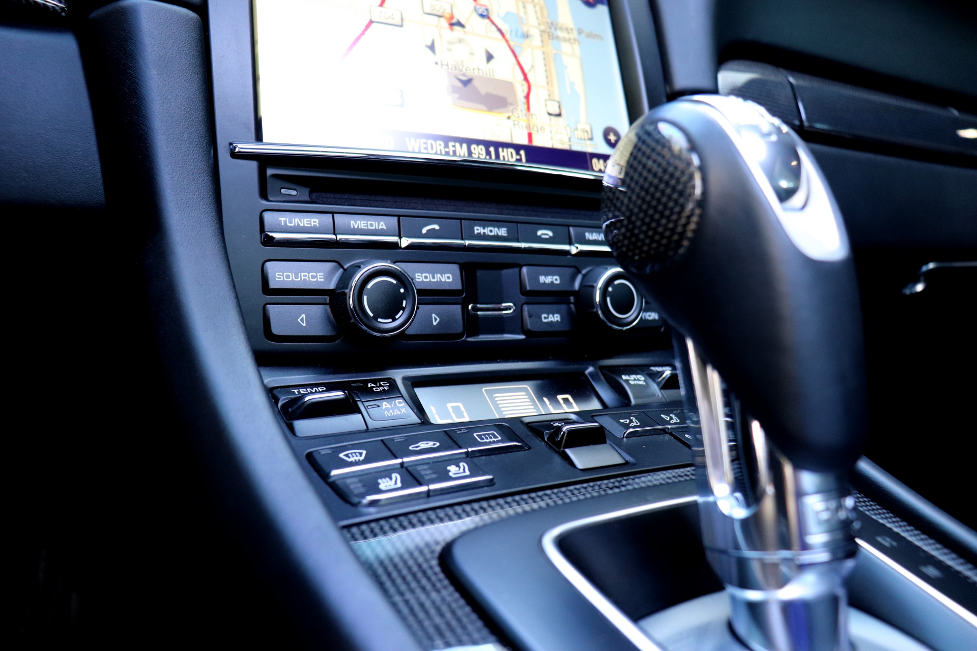 Used-2015-Porsche-911-Turbo