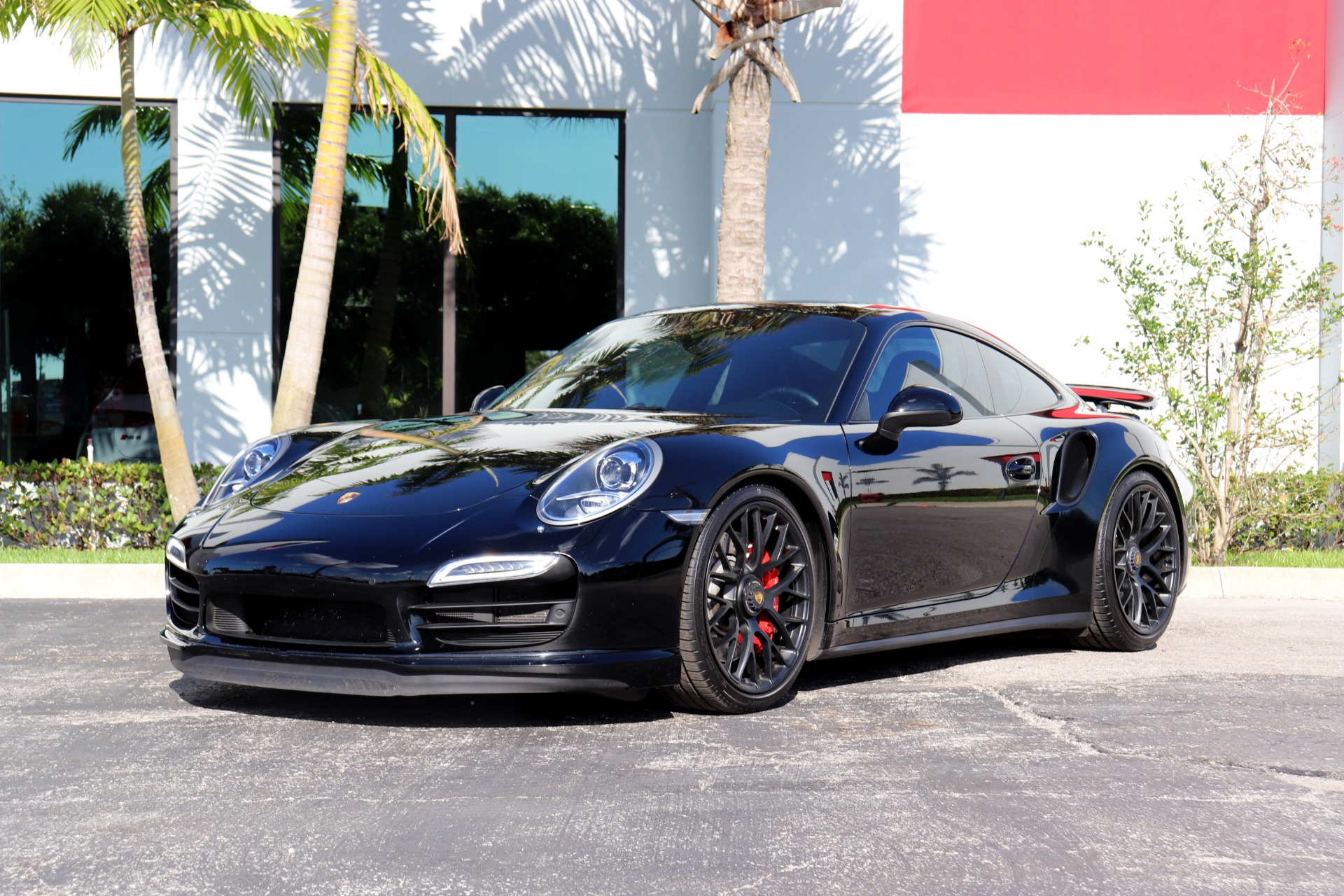 Used-2015-Porsche-911-Turbo