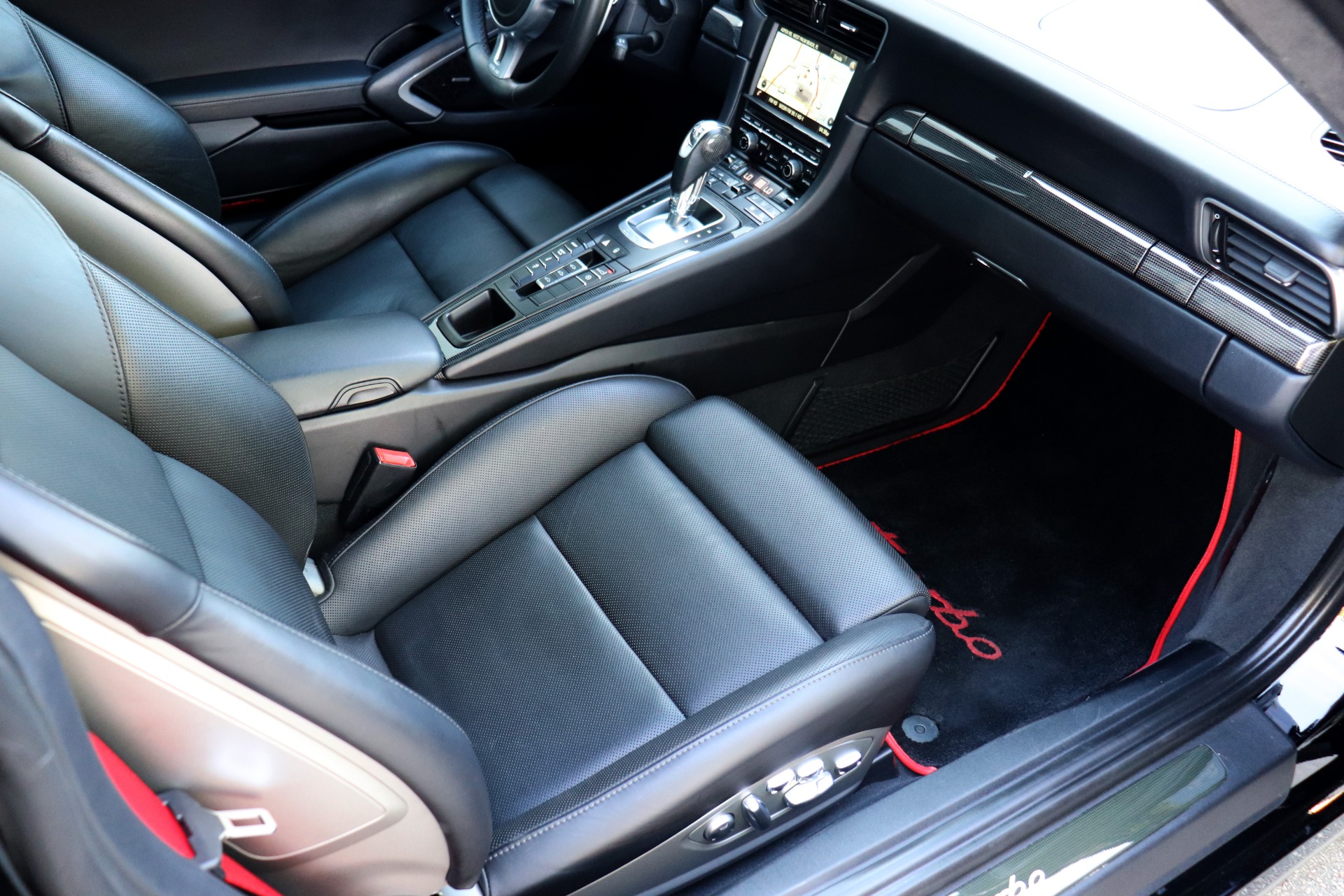 Used-2015-Porsche-911-Turbo