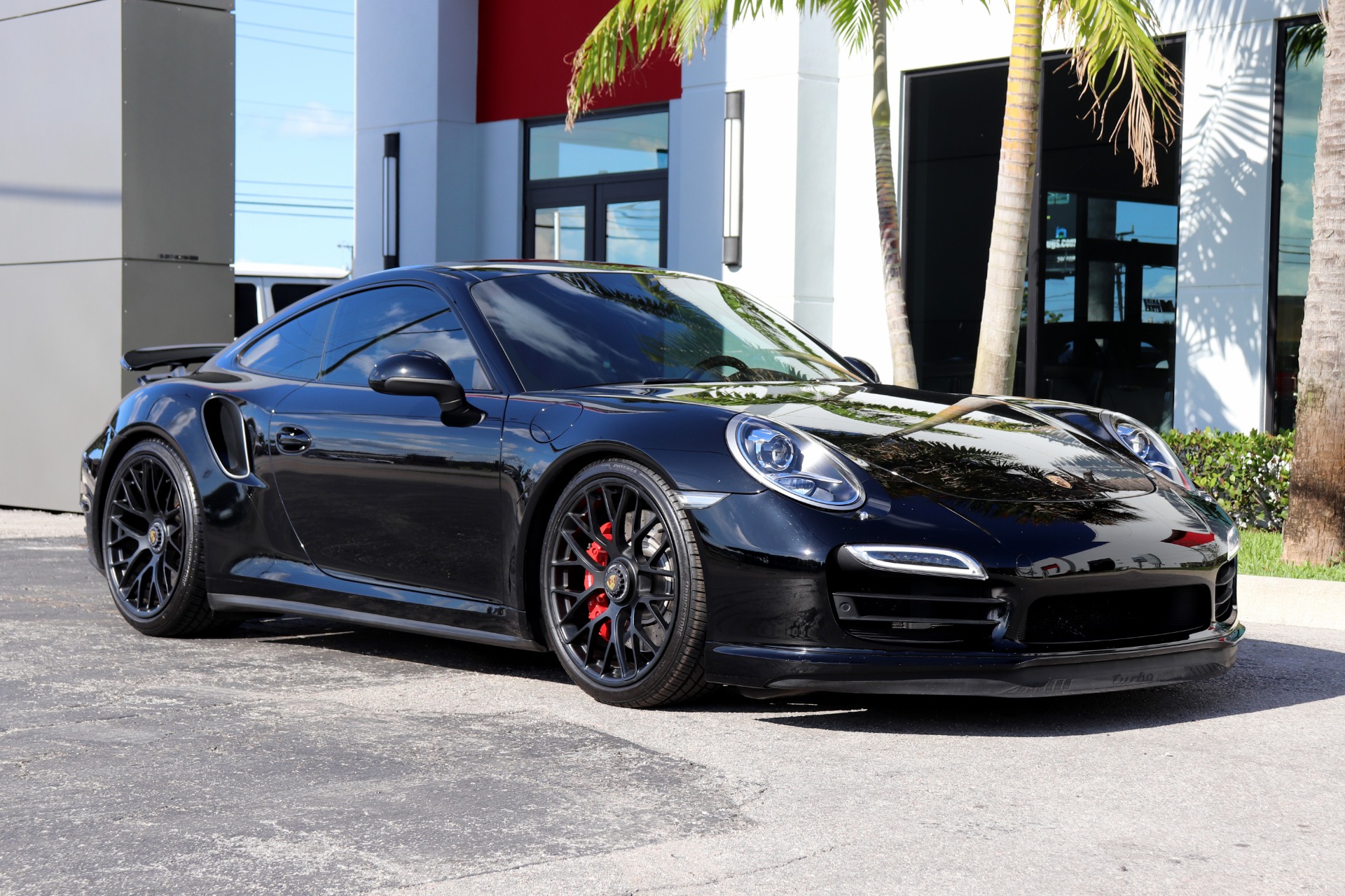 Used-2015-Porsche-911-Turbo