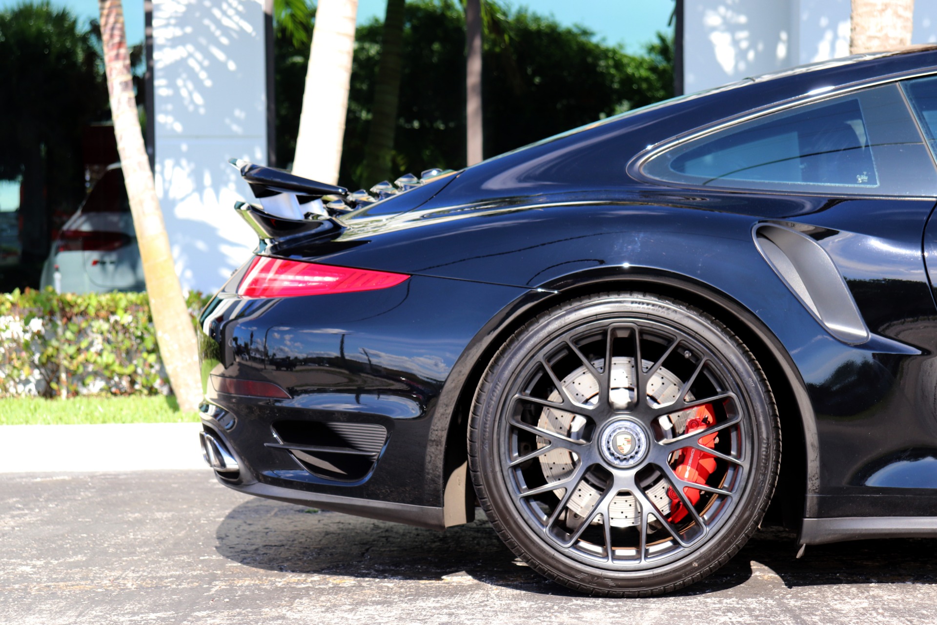 Used-2015-Porsche-911-Turbo