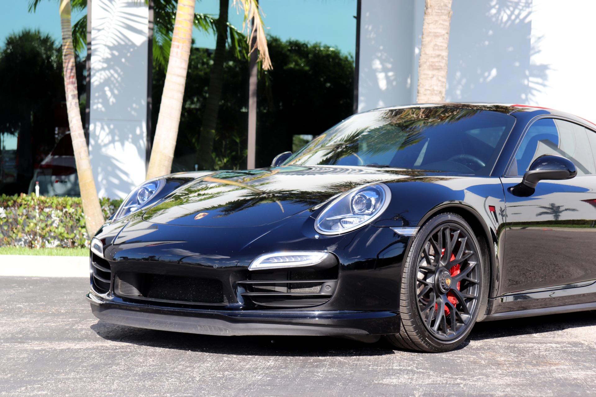 Used-2015-Porsche-911-Turbo
