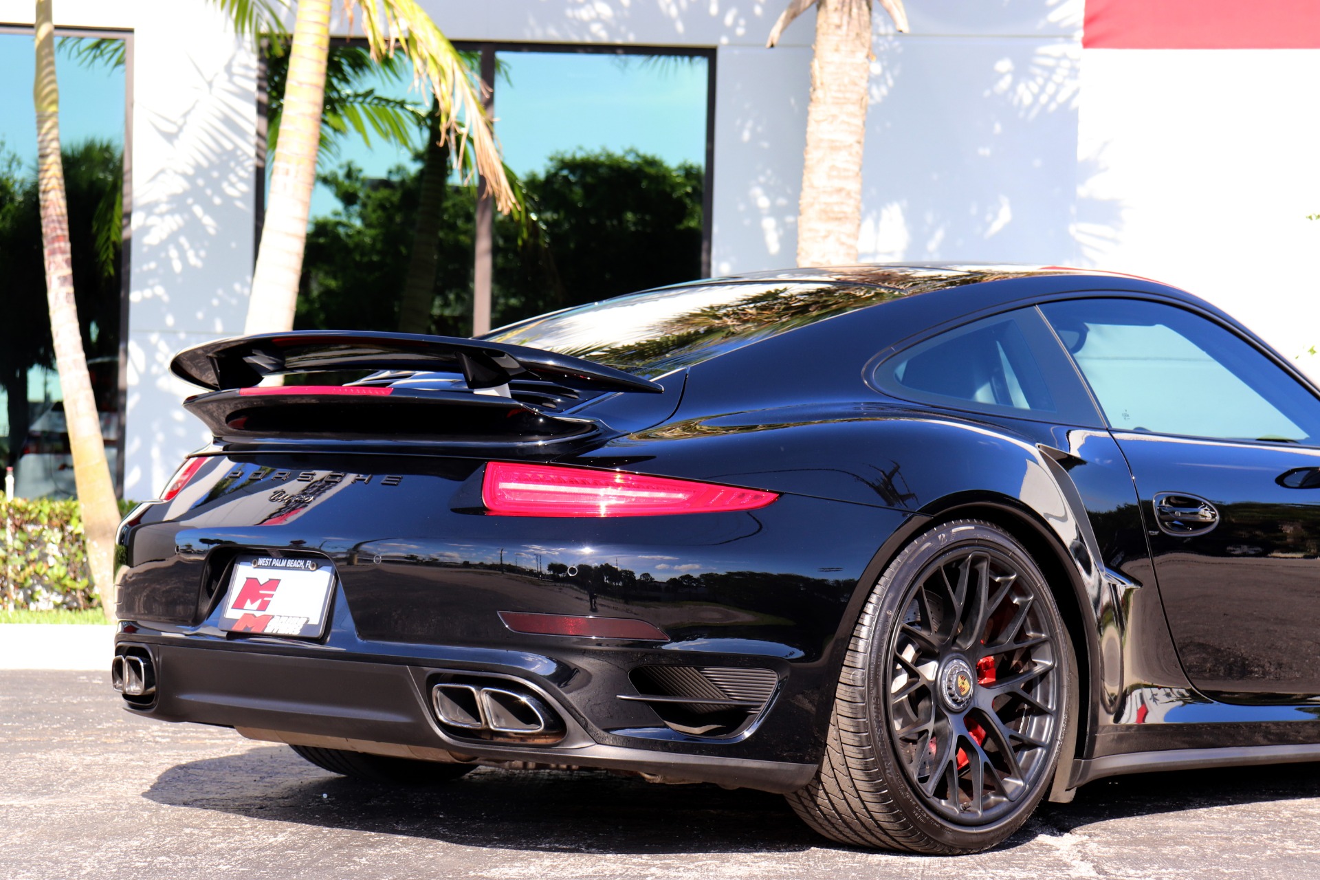 Used-2015-Porsche-911-Turbo