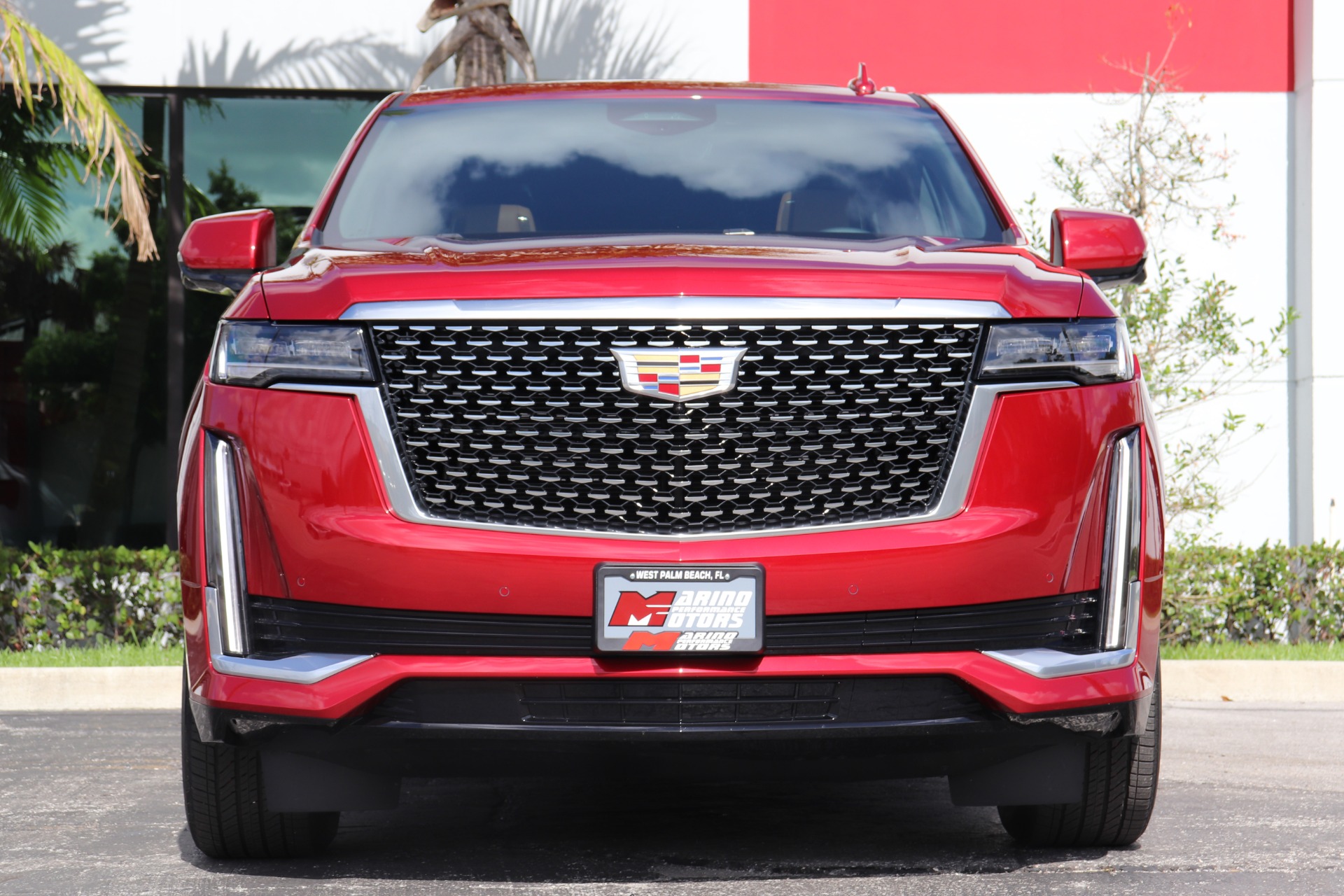 Used-2021-Cadillac-Escalade-Premium-Luxury
