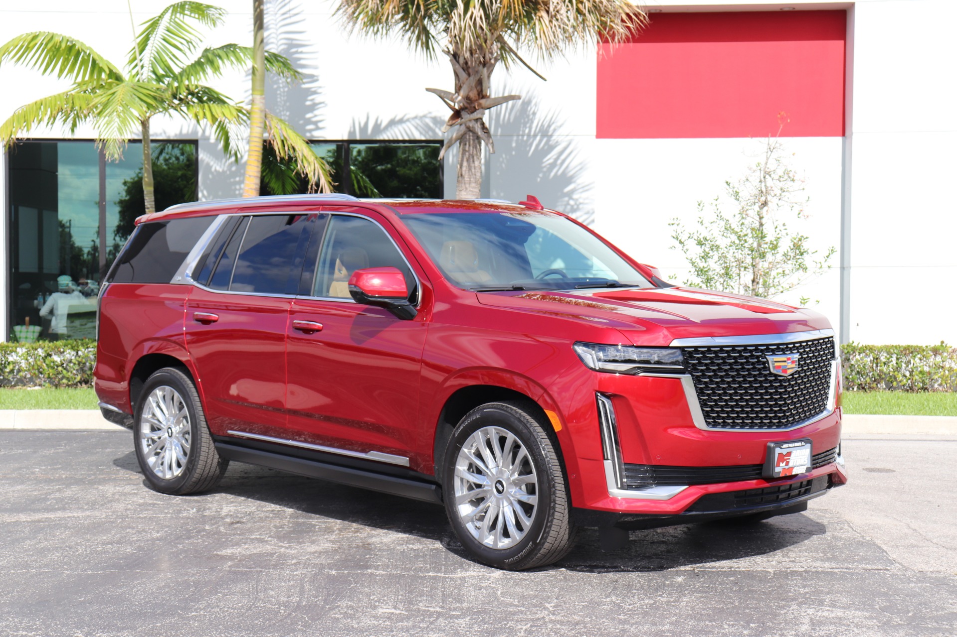 Used-2021-Cadillac-Escalade-Premium-Luxury