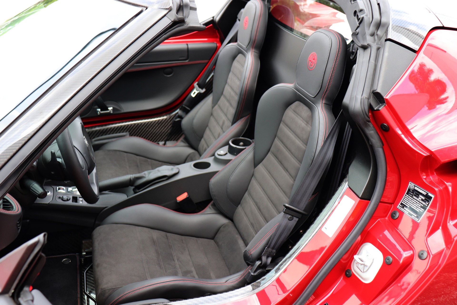 Used-2019-Alfa-Romeo-4C-Spider