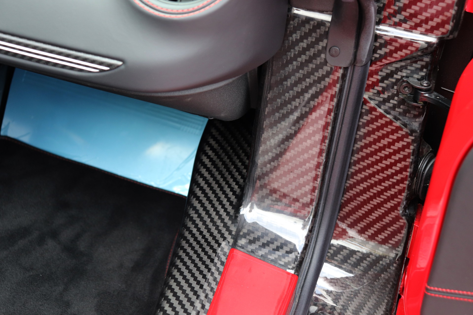 Used-2019-Alfa-Romeo-4C-Spider