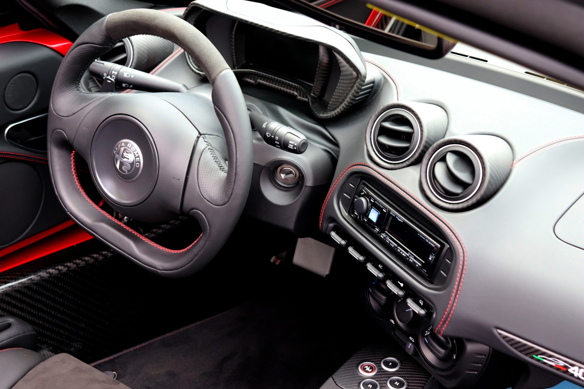Used-2019-Alfa-Romeo-4C-Spider