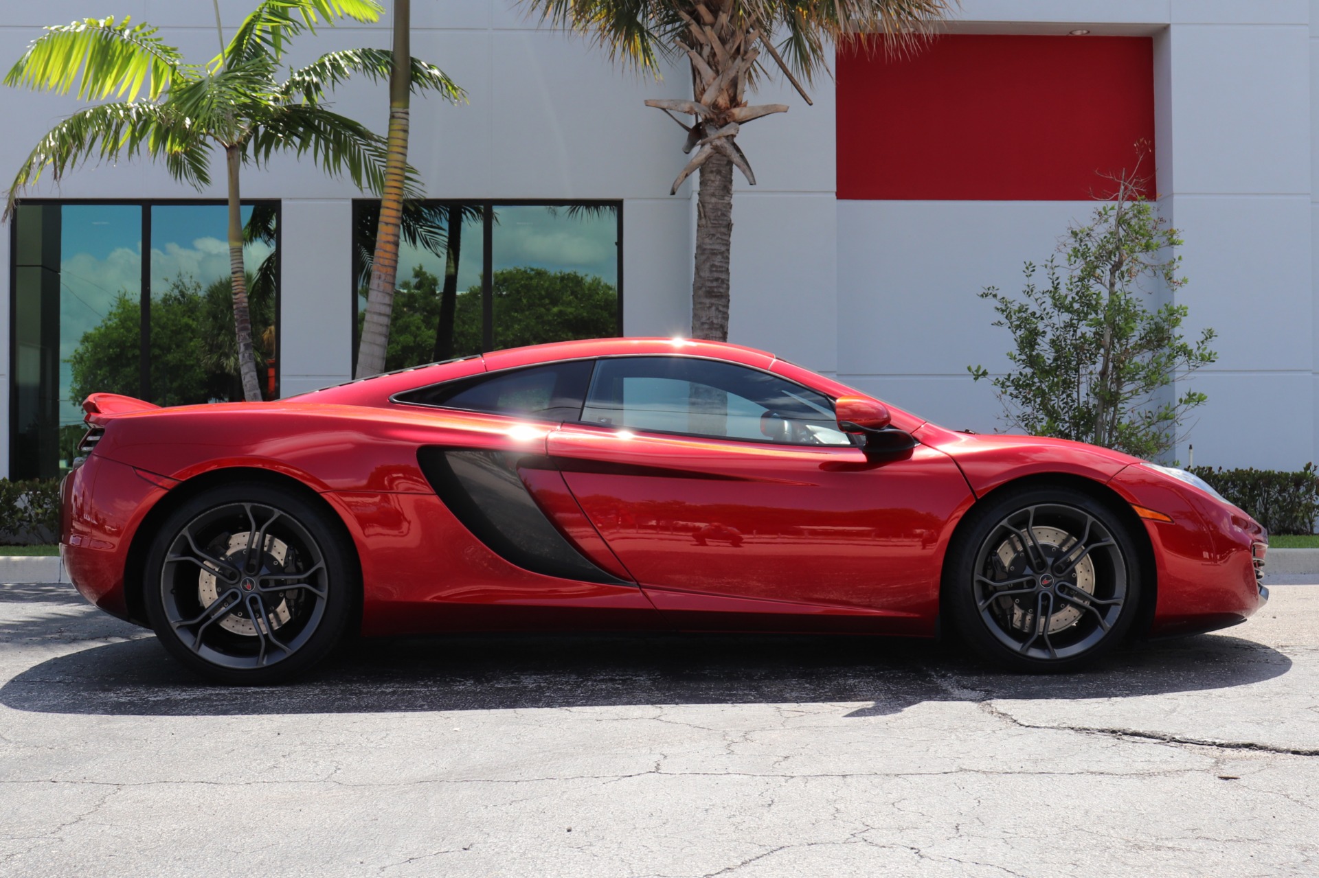 Used-2012-McLaren-MP4-12C
