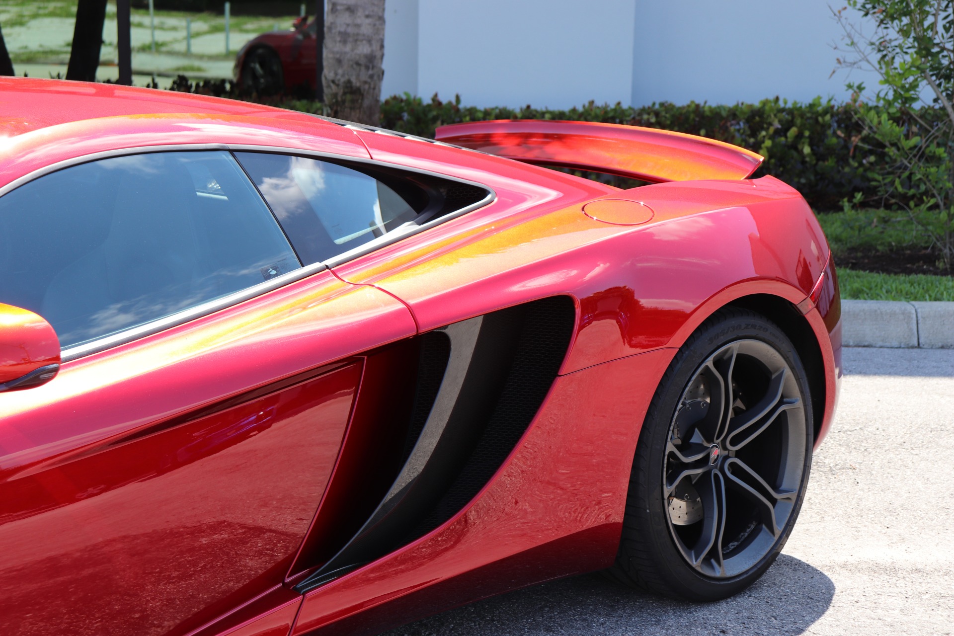 Used-2012-McLaren-MP4-12C