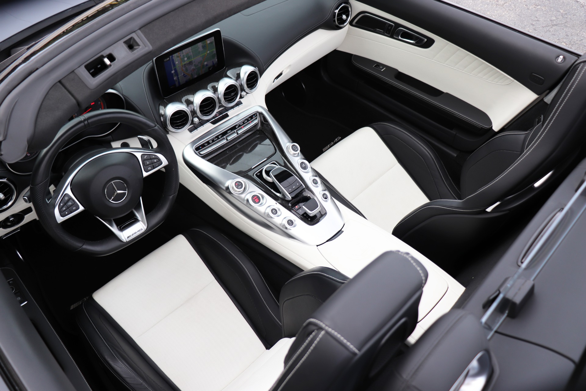 Used-2019-Mercedes-Benz-AMG-GT-C
