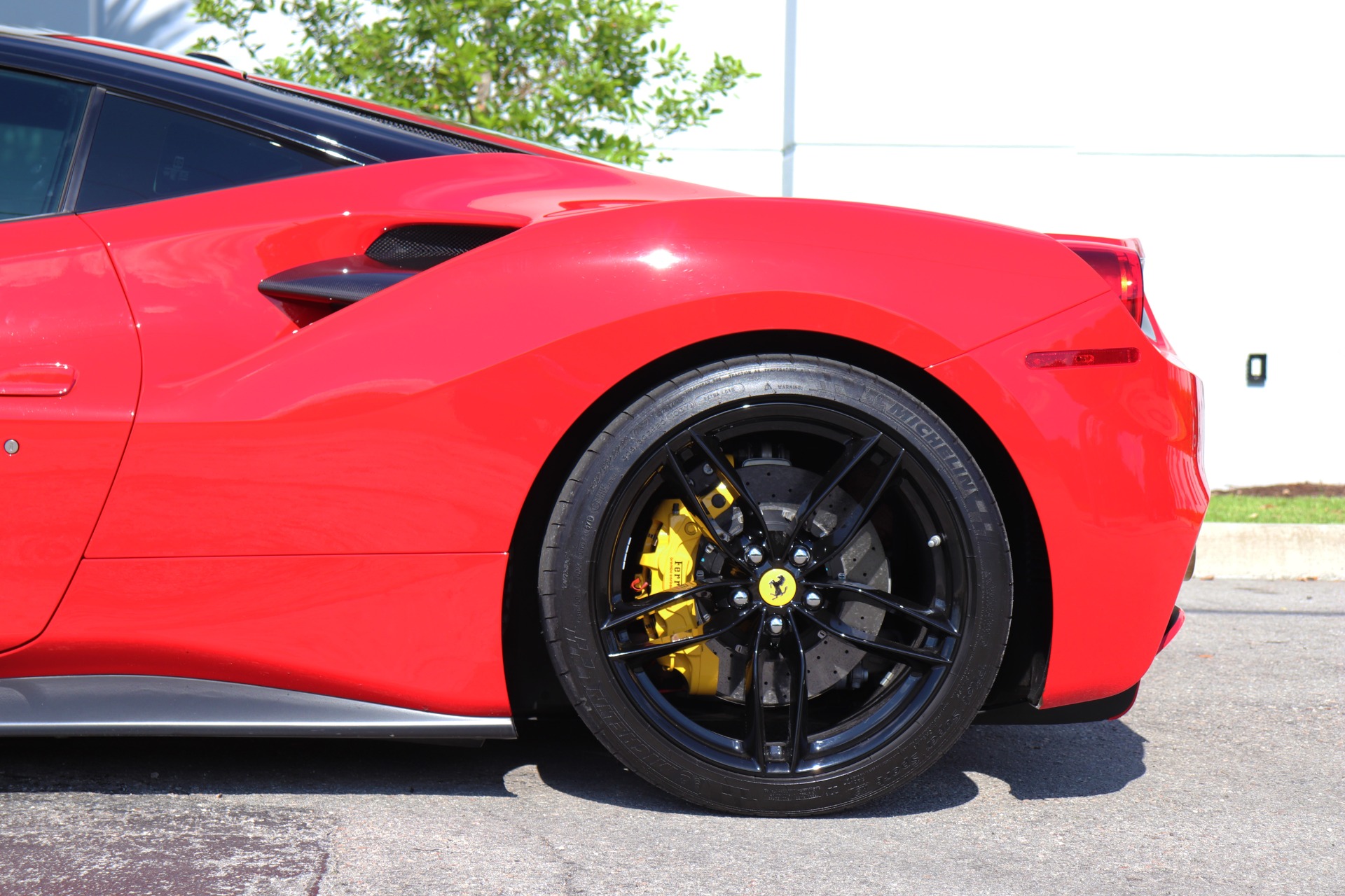 Used-2016-Ferrari-488-GTB