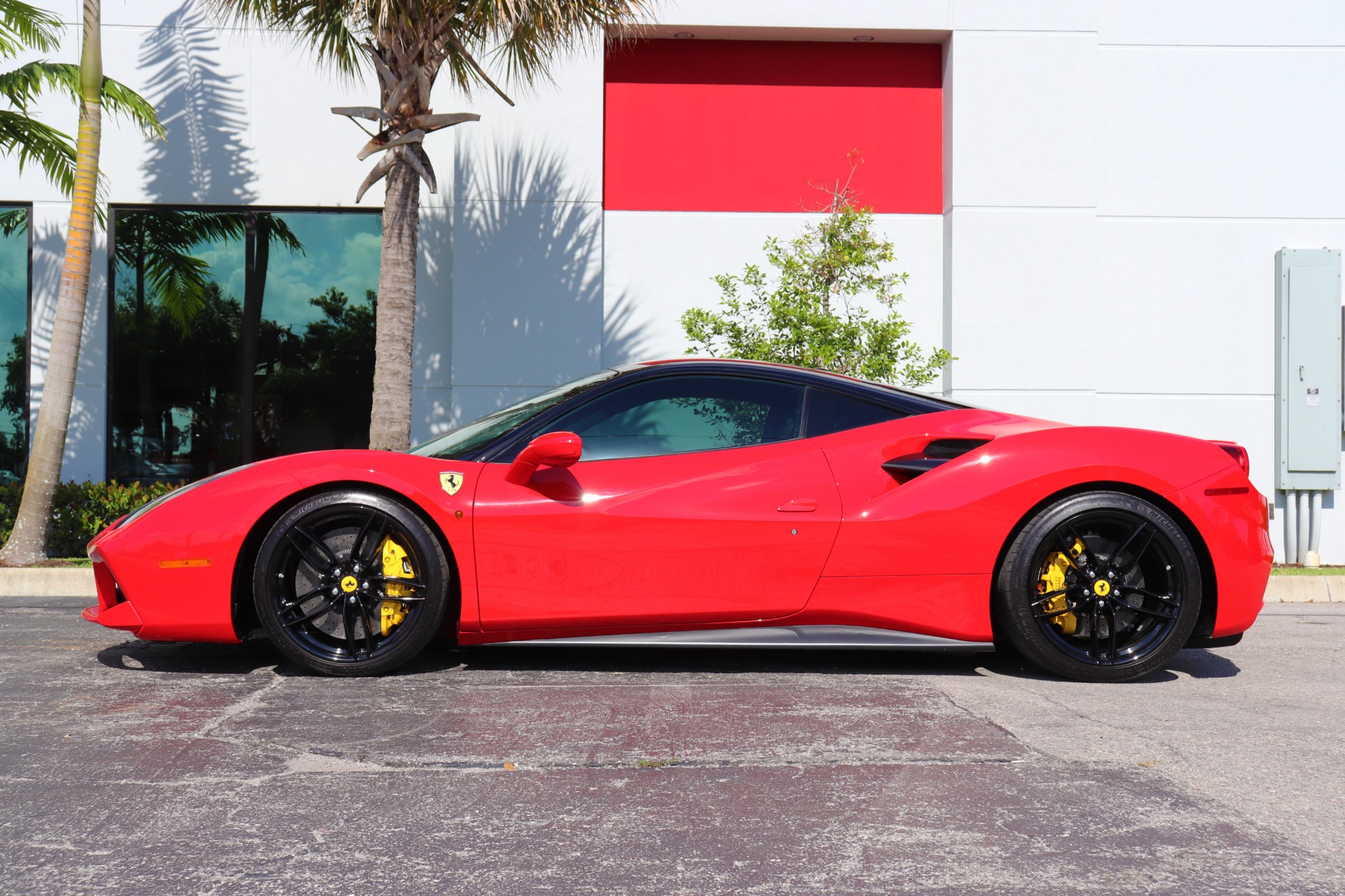 Used-2016-Ferrari-488-GTB