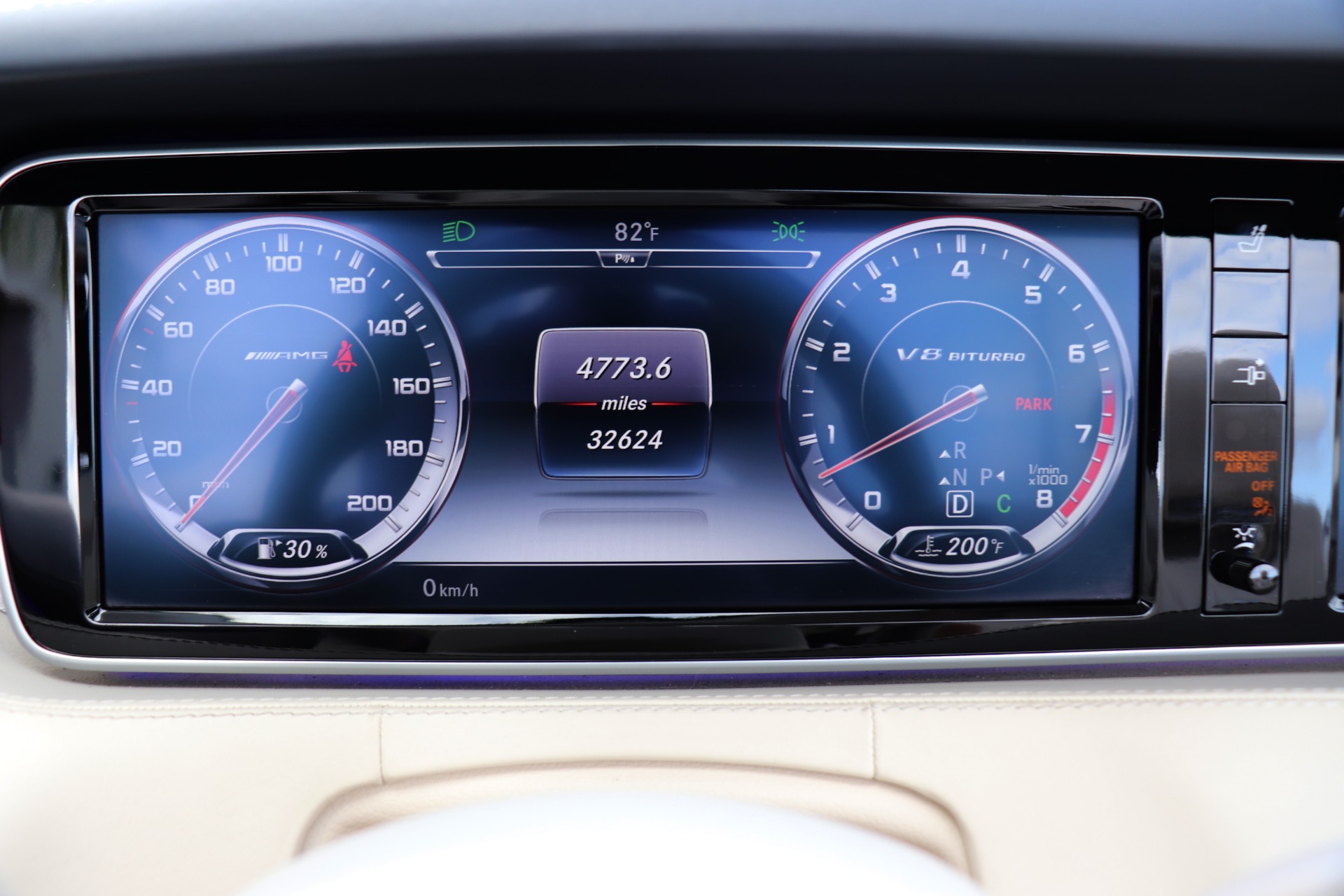 Used-2017-Mercedes-Benz-S-Class-AMG-S-63