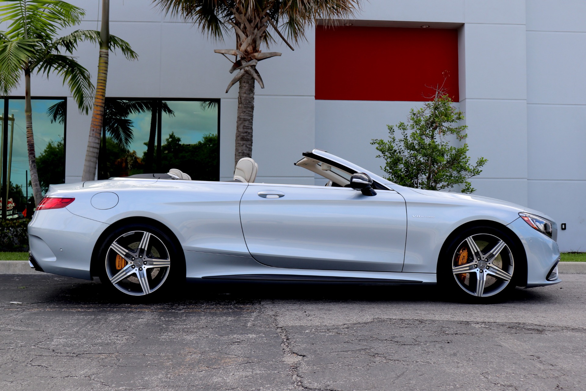Used-2017-Mercedes-Benz-S-Class-AMG-S-63