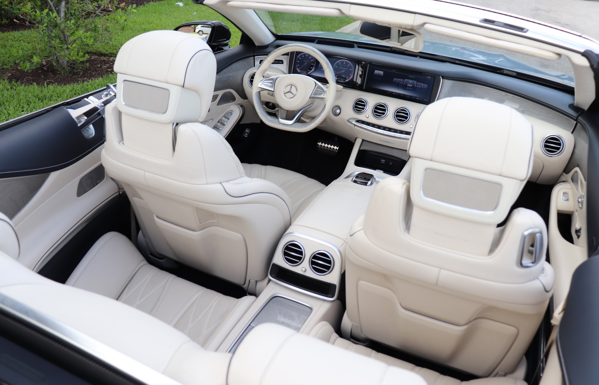 Used-2017-Mercedes-Benz-S-Class-AMG-S-63