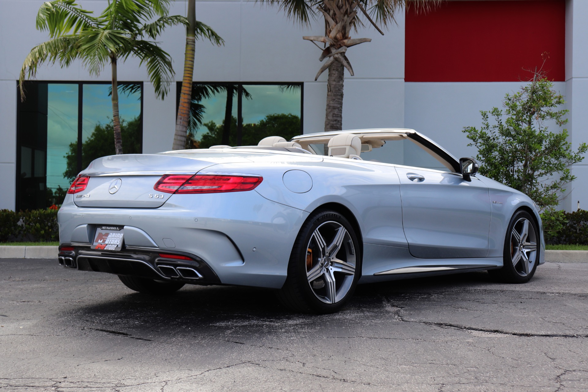 Used-2017-Mercedes-Benz-S-Class-AMG-S-63