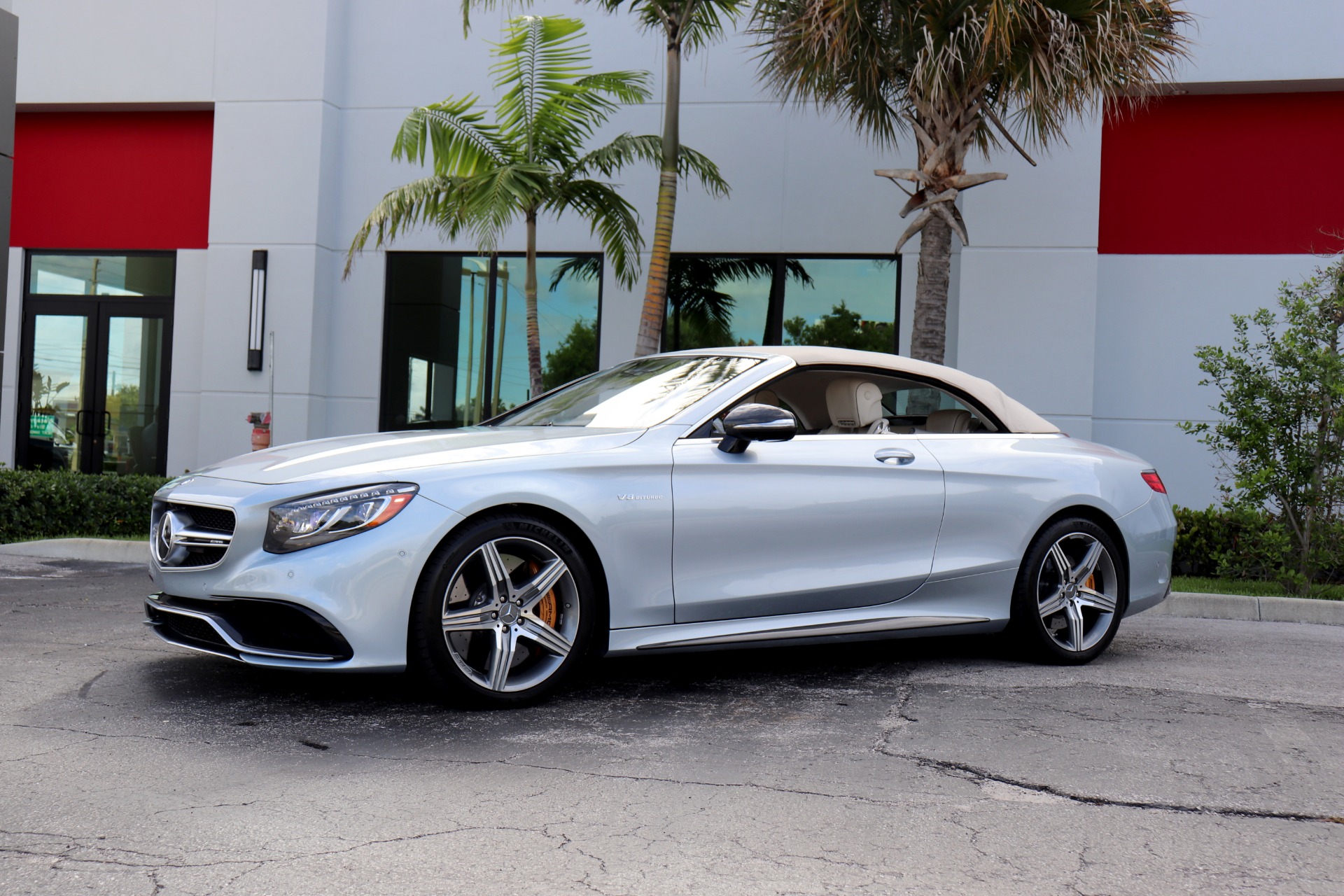Used-2017-Mercedes-Benz-S-Class-AMG-S-63