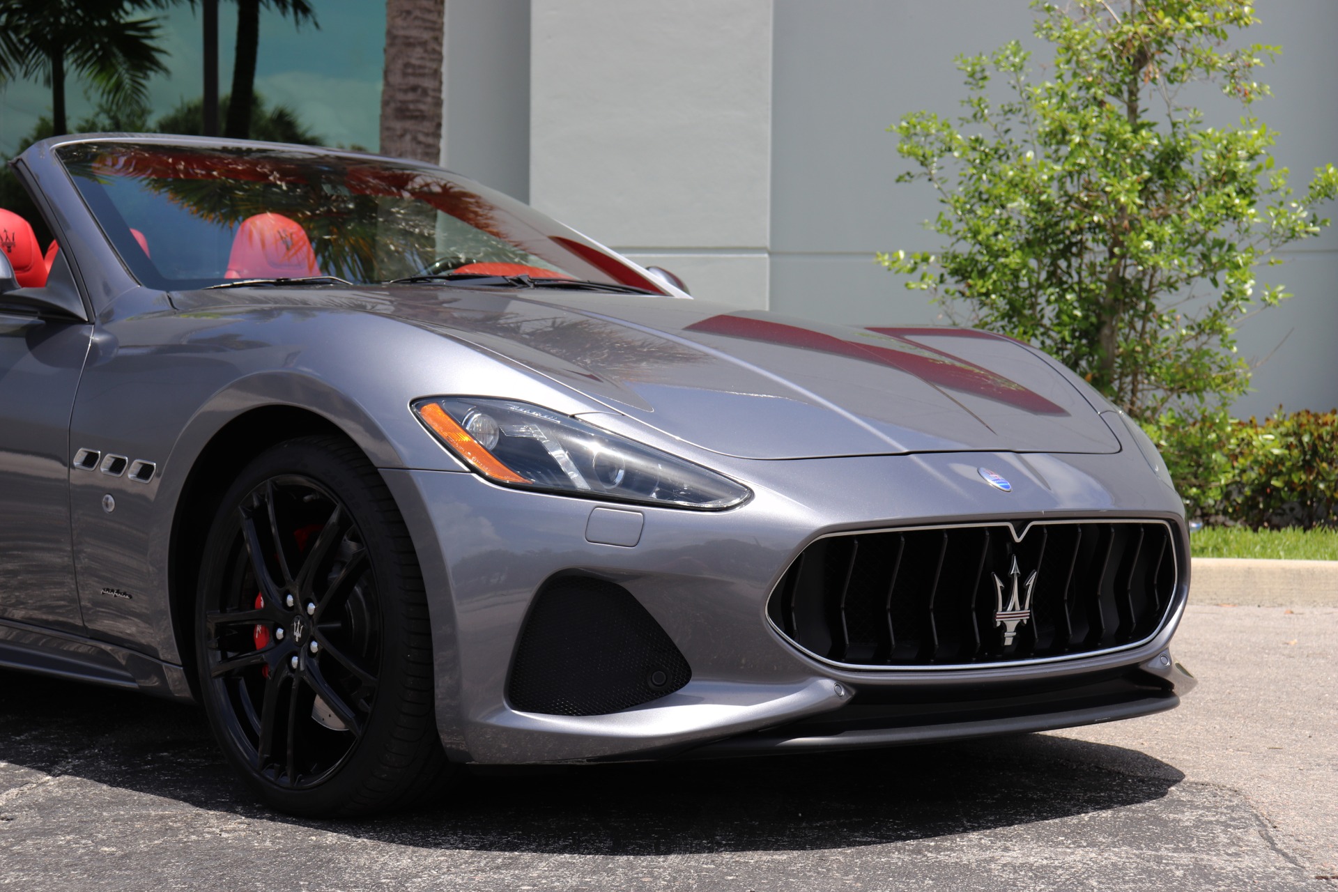 Used-2018-Maserati-GranTurismo-Sport