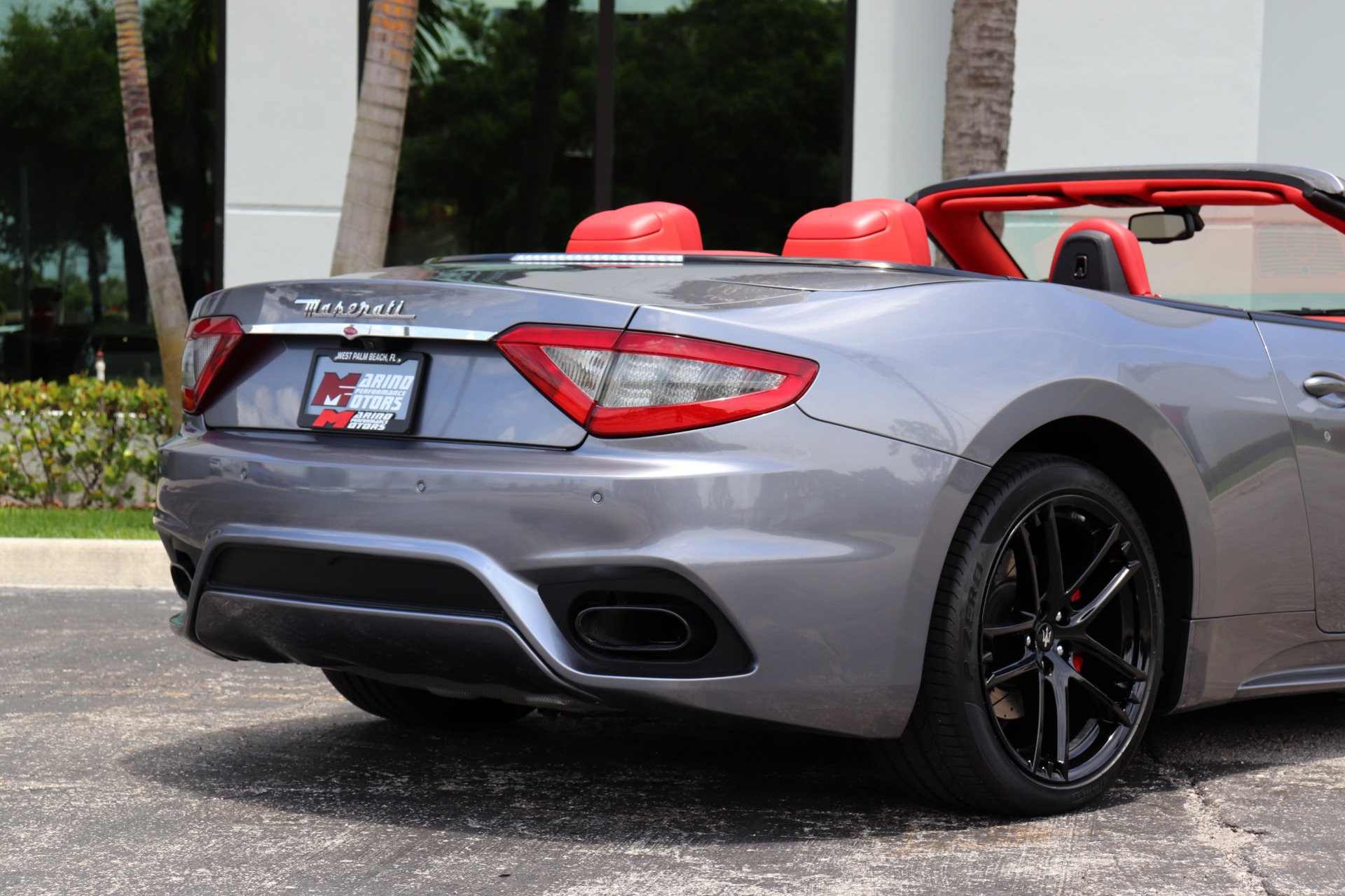 Used-2018-Maserati-GranTurismo-Sport