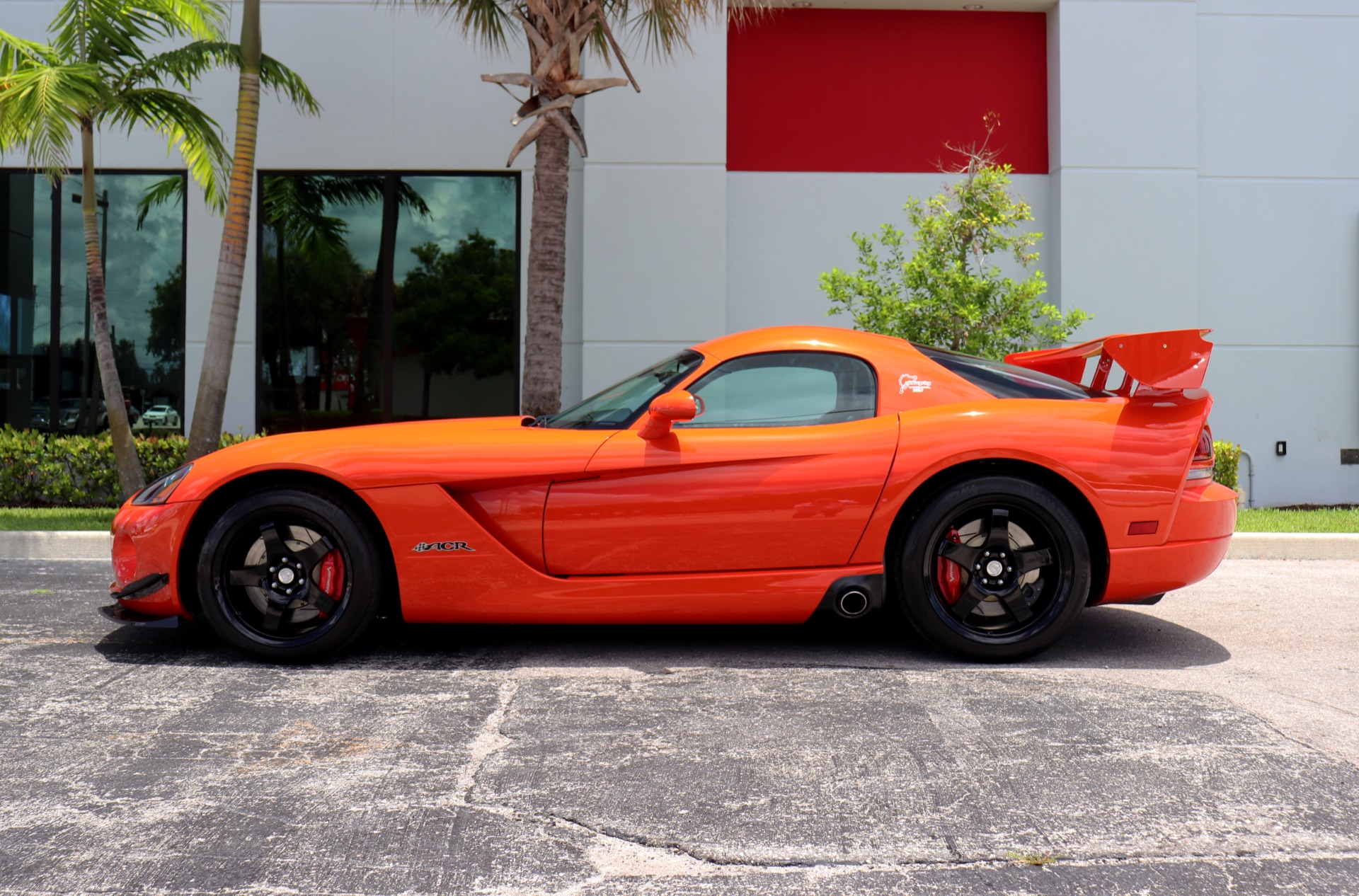 Used-2009-Dodge-Viper-ACR