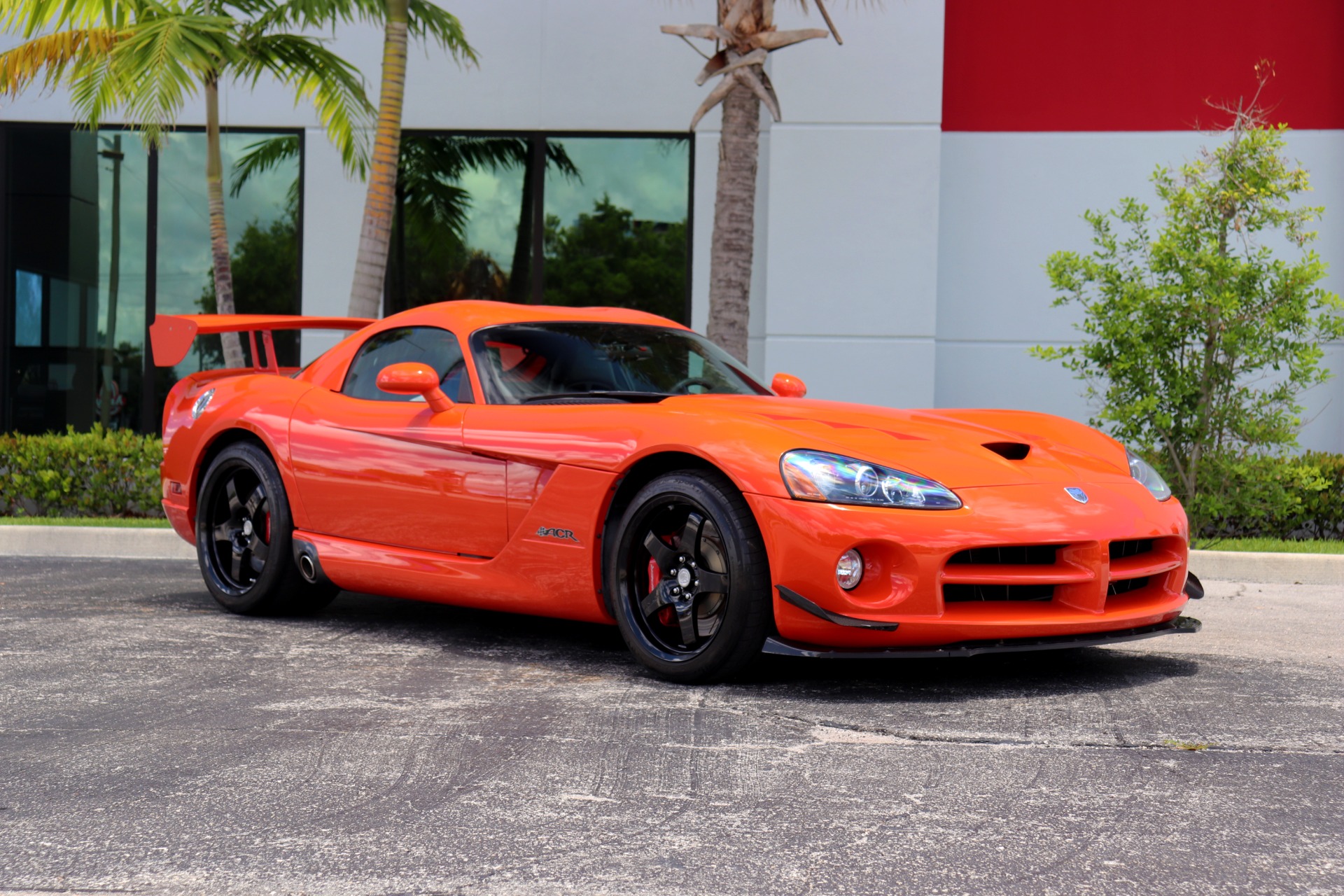 Used-2009-Dodge-Viper-ACR